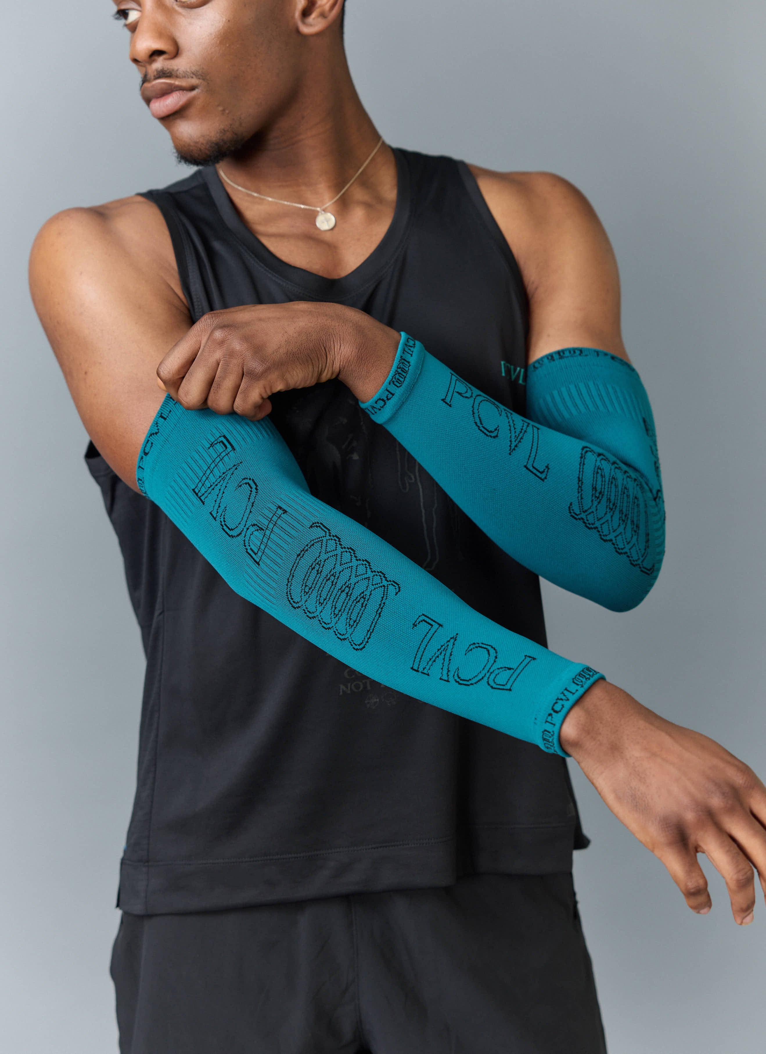4020-pcvl-compression-arm-sleeve-blue-4.jpg PCVL Compression Arm Sleeve | Blue