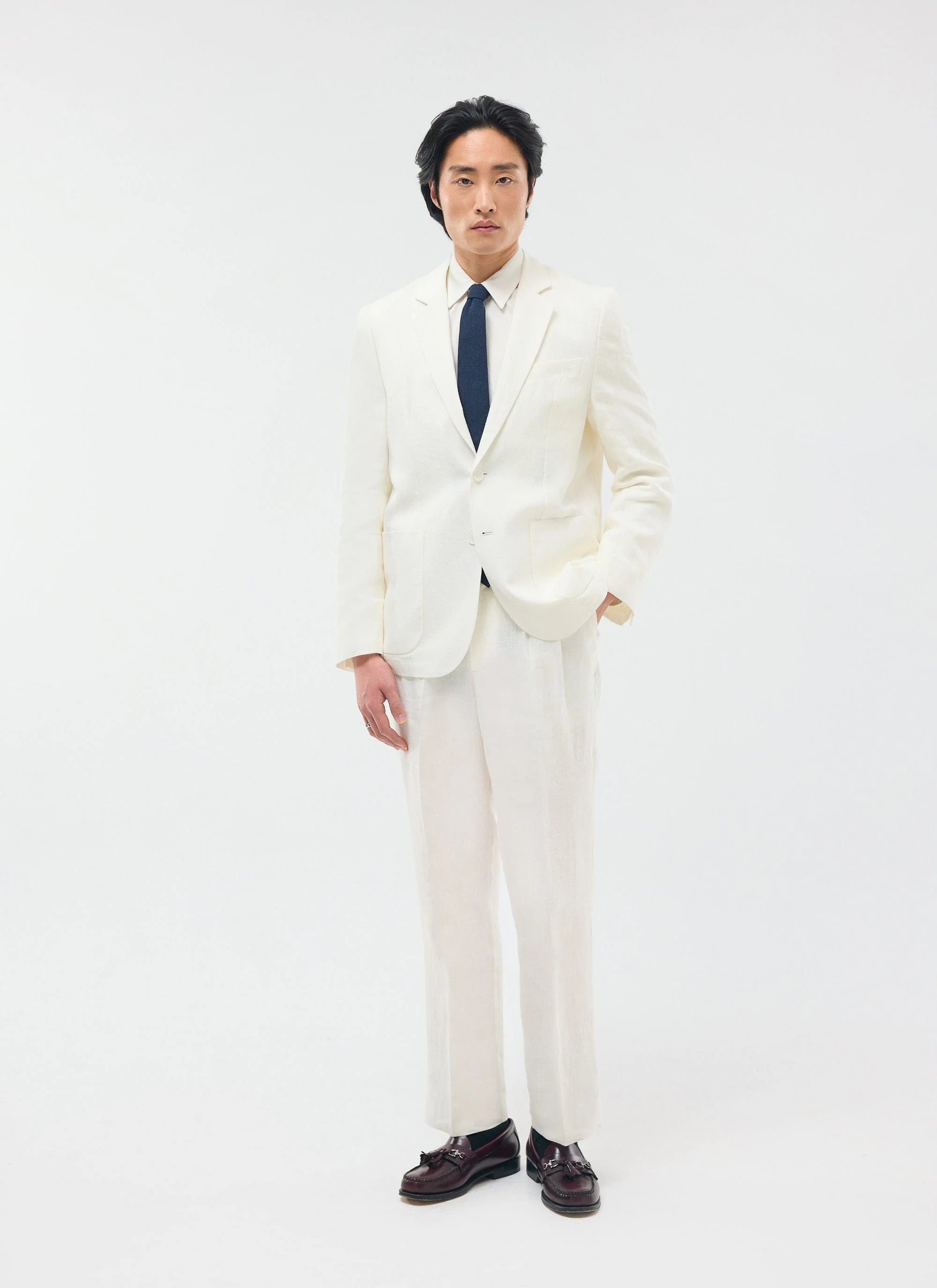 4149-relaxed-tailored-linen-blazer-white-3.webp Relaxed Tailored Linen Blazer | White