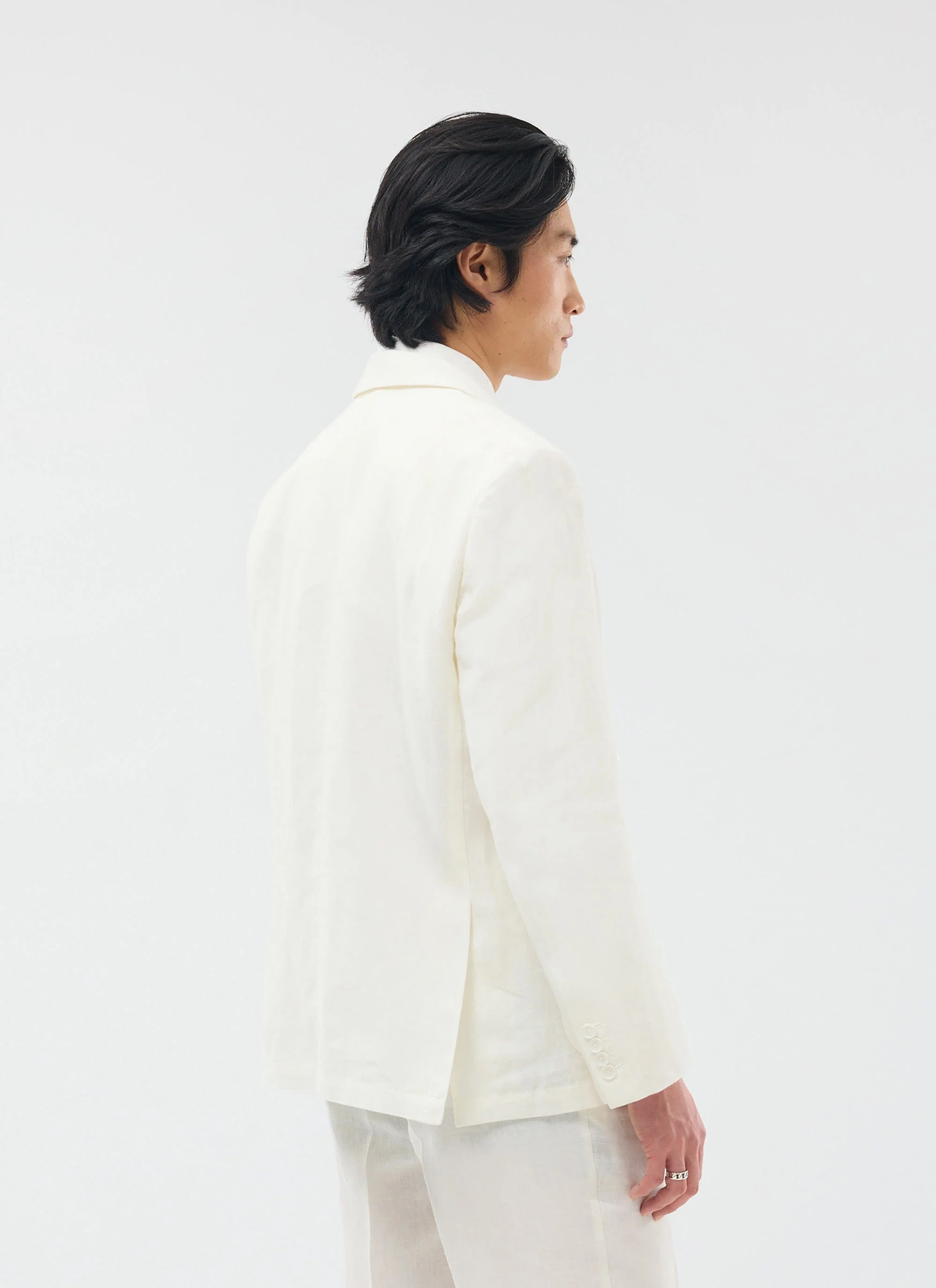 4149-relaxed-tailored-linen-blazer-white-5.webp Relaxed Tailored Linen Blazer | White