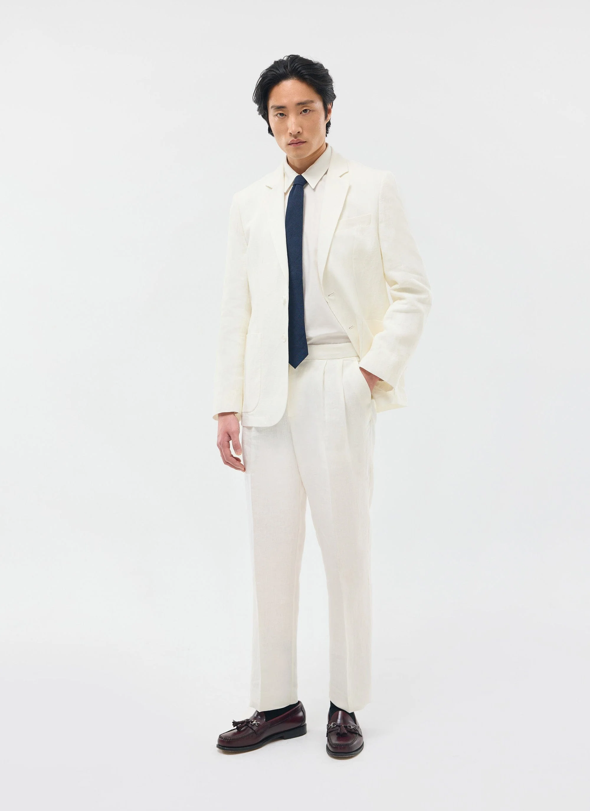 4149-relaxed-tailored-linen-blazer-white-6.webp Relaxed Tailored Linen Blazer | White