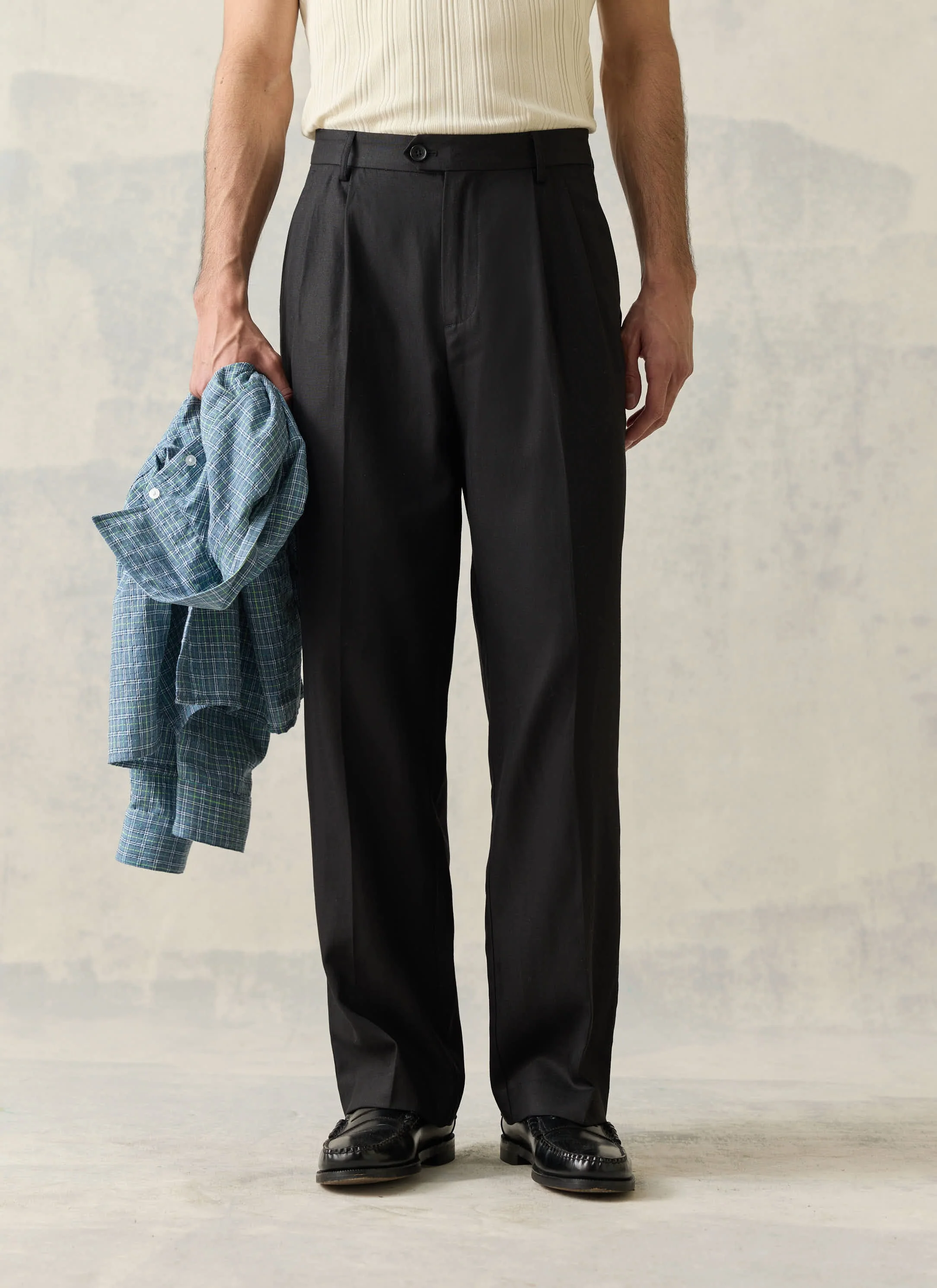 Double Pleated Leg Trousers | Lyocell | Black