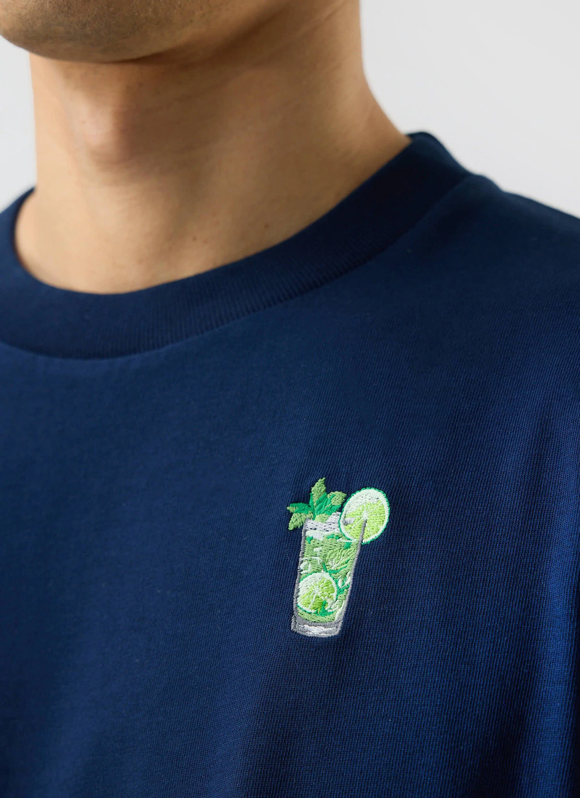 4222-mojito-t-shirt-embroidered-organic-cotton-navy-1.webp Mojito T Shirt | Embroidered Organic Cotton | Navy