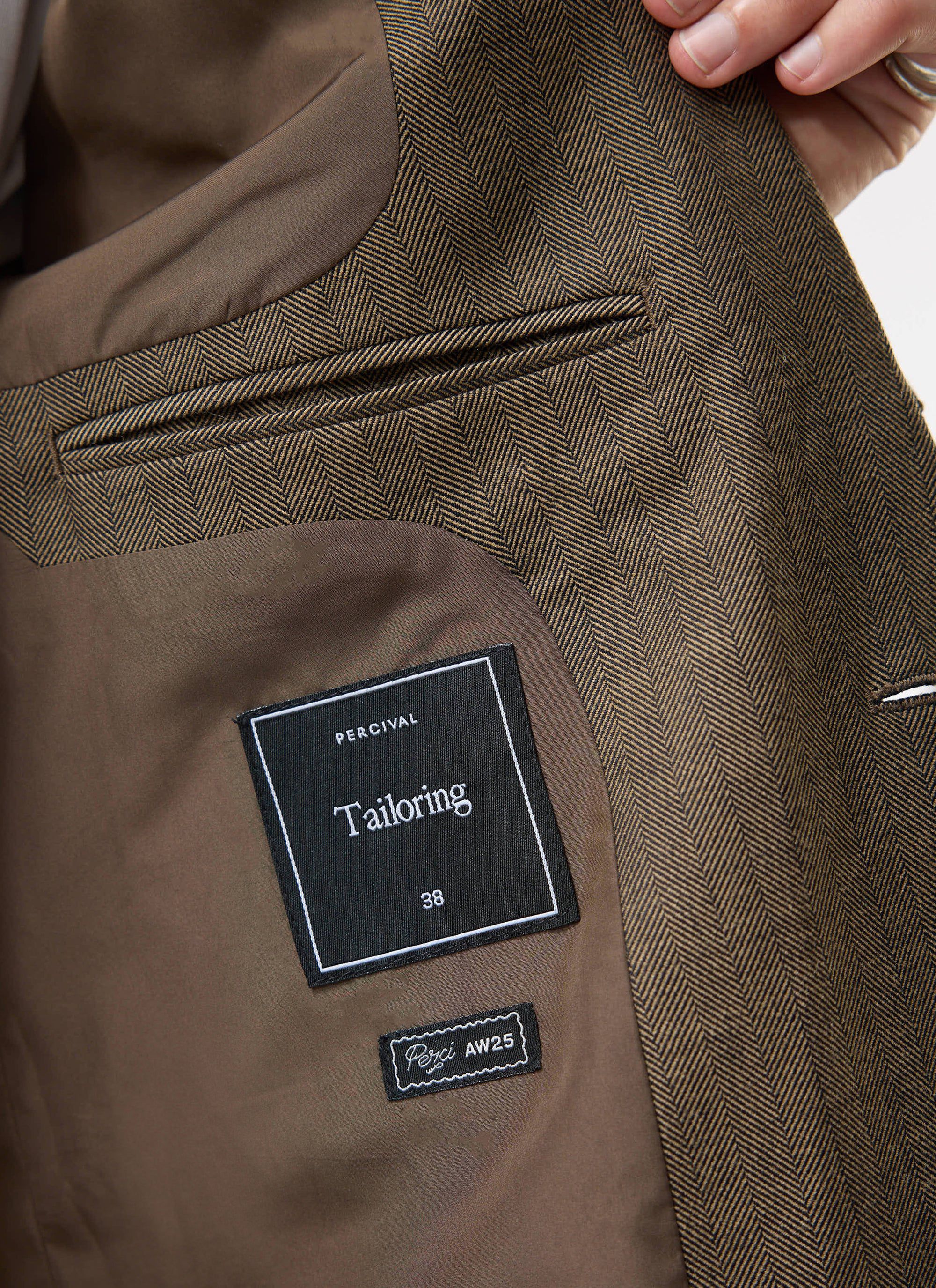 4264-grounds-tailored-blazer-herringbone-wool-oak-8.jpg Grounds Tailored Blazer | Herringbone Wool | Oak