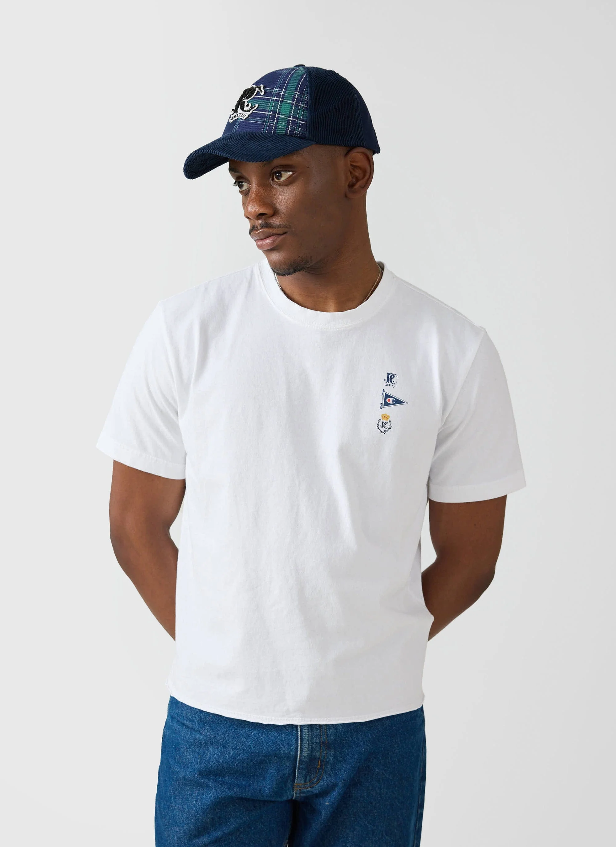 4285-flag-raw-hem-t-shirt-champion-x-percival-white-2.webp Flag Raw Hem T Shirt | Champion x Percival | White