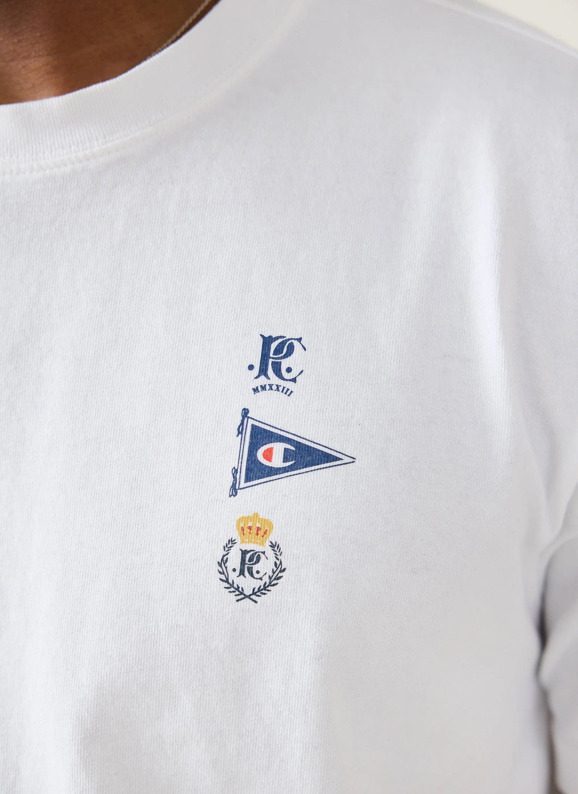4285-flag-raw-hem-t-shirt-champion-x-percival-white-3.webp Flag Raw Hem T Shirt | Champion x Percival | White