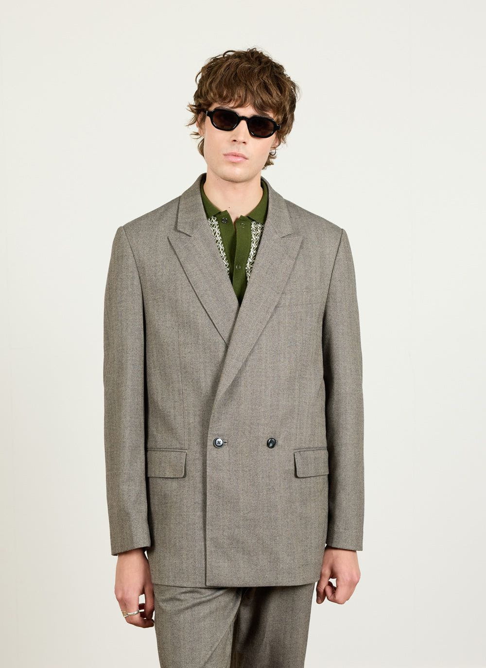 4306-tailored-double-breasted-blazer-herringbone-grey-3.jpg Tailored Double Breasted Blazer | Herringbone | Grey