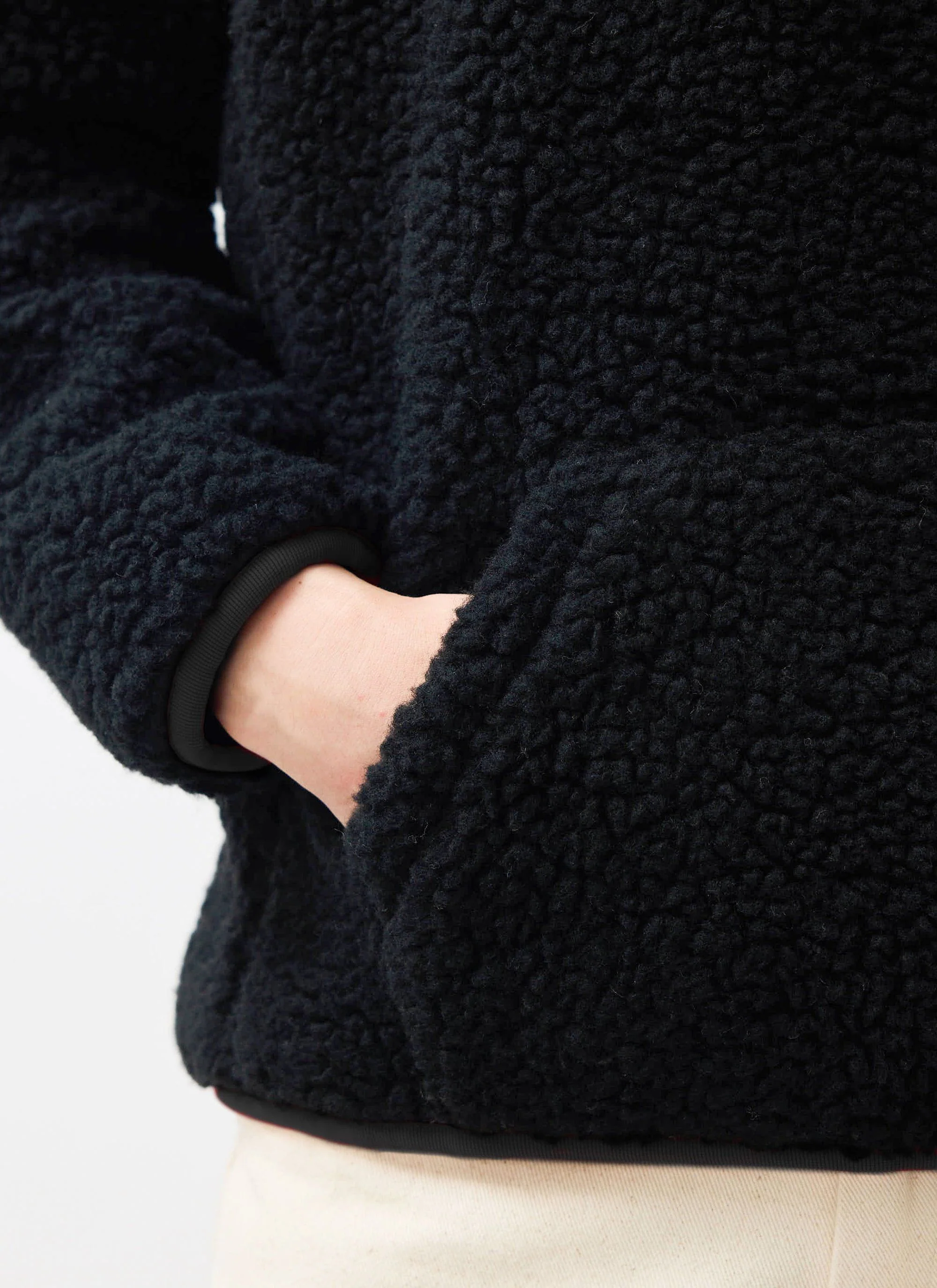 4384-men-s-quarter-zip-wool-fleece-pullover-black-5.webp Men's Quarter Zip Wool Fleece Pullover | Black