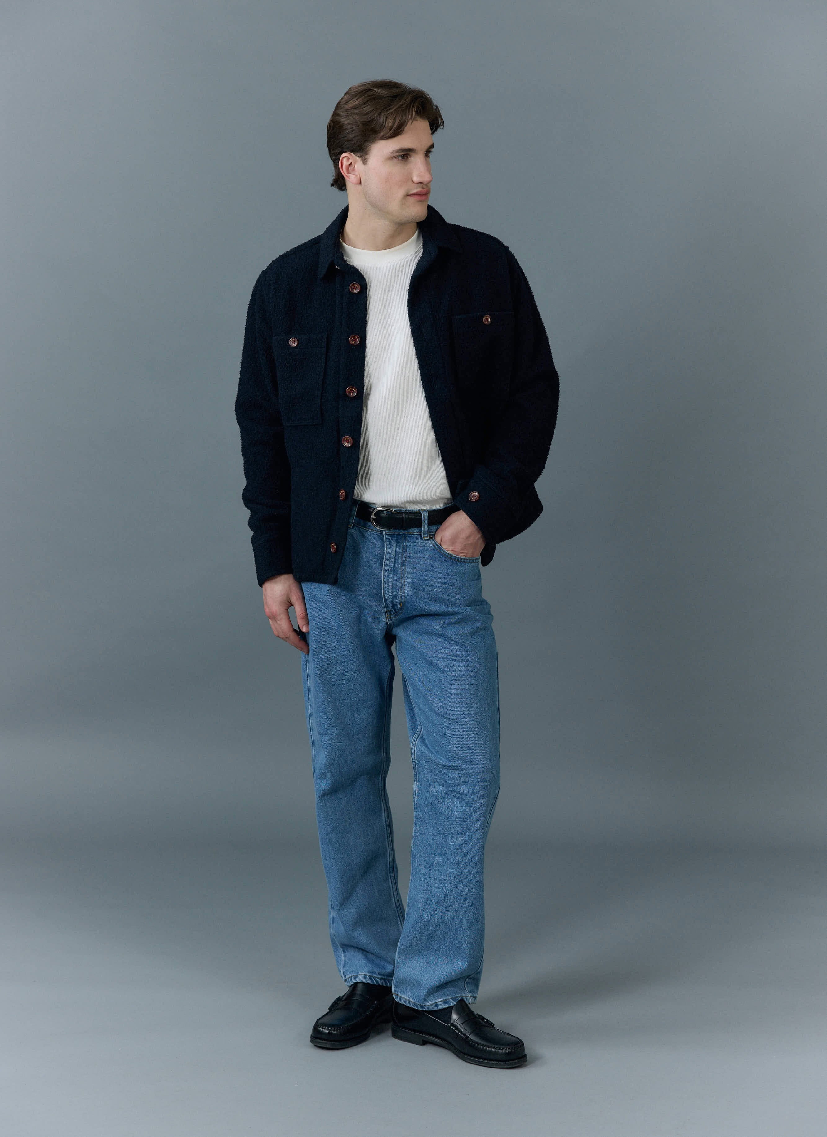 4391-blanket-overshirt-casentino-wool-navy-4.jpg Blanket Overshirt | Casentino Wool | Navy