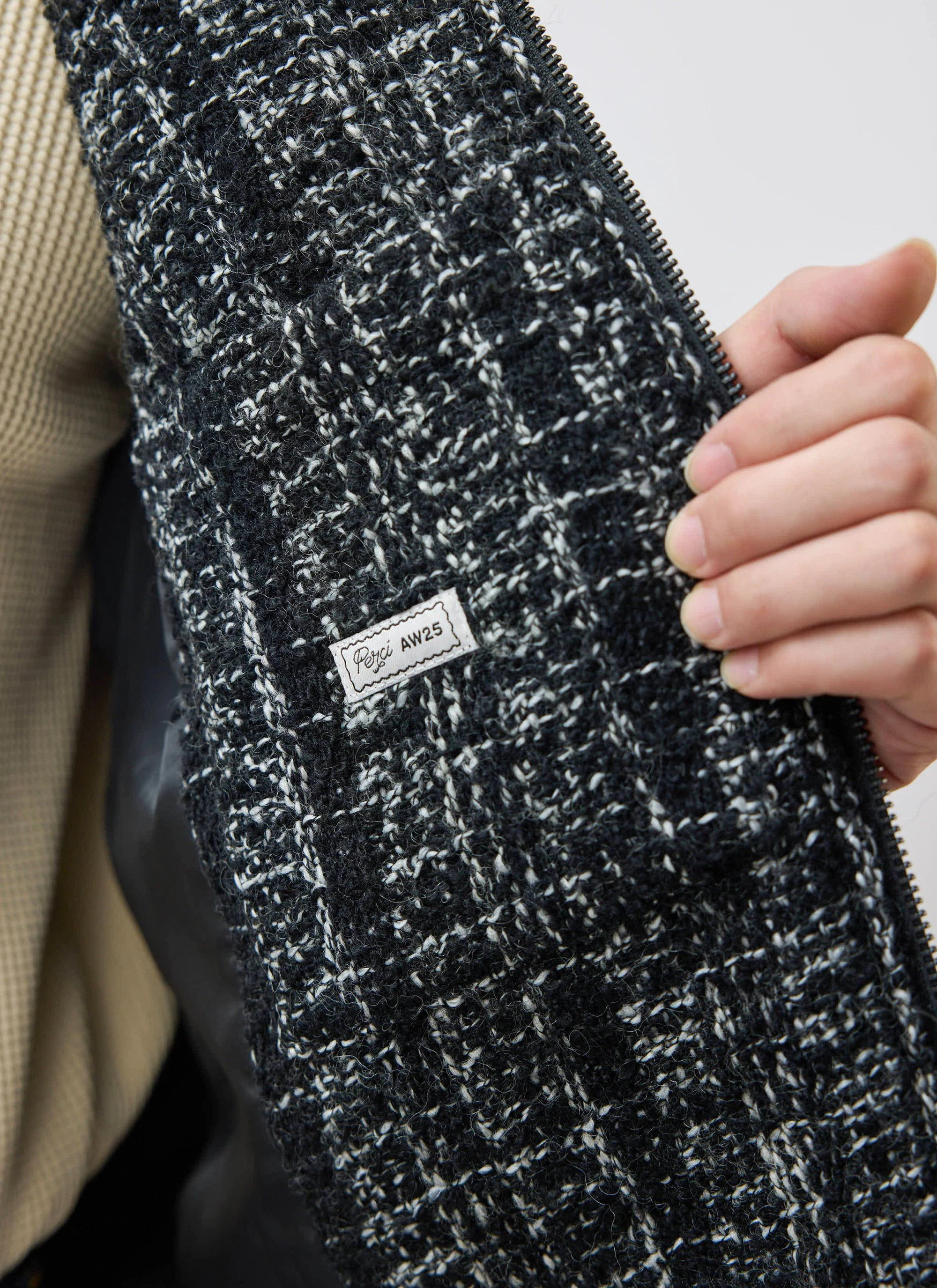 Ingegno Zip Wool Boxy Jacket | Black