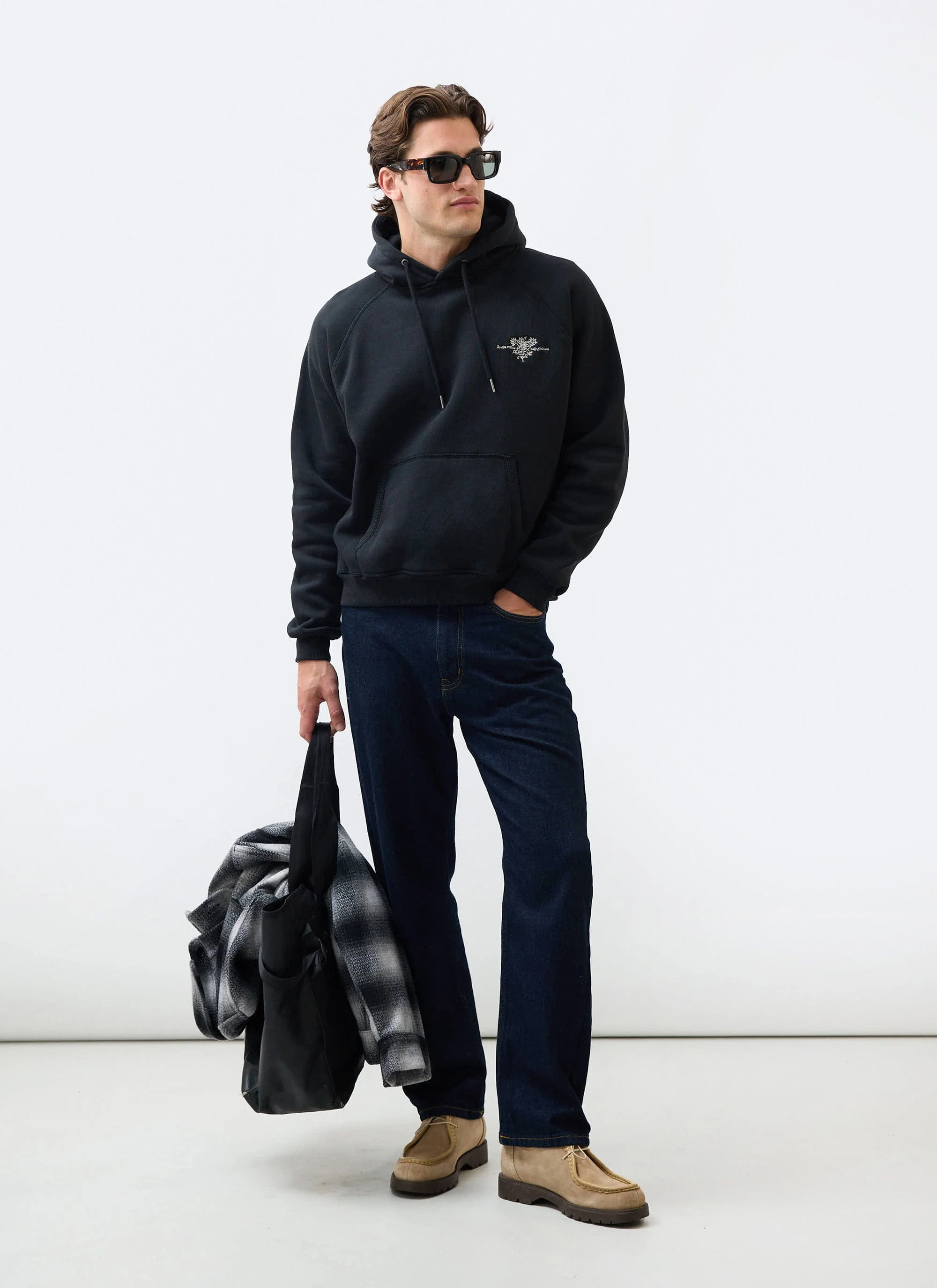 4588-heritage-90-s-raglan-hoodie-cotton-black-2.webp Heritage 90's Raglan Hoodie | Cotton | Black