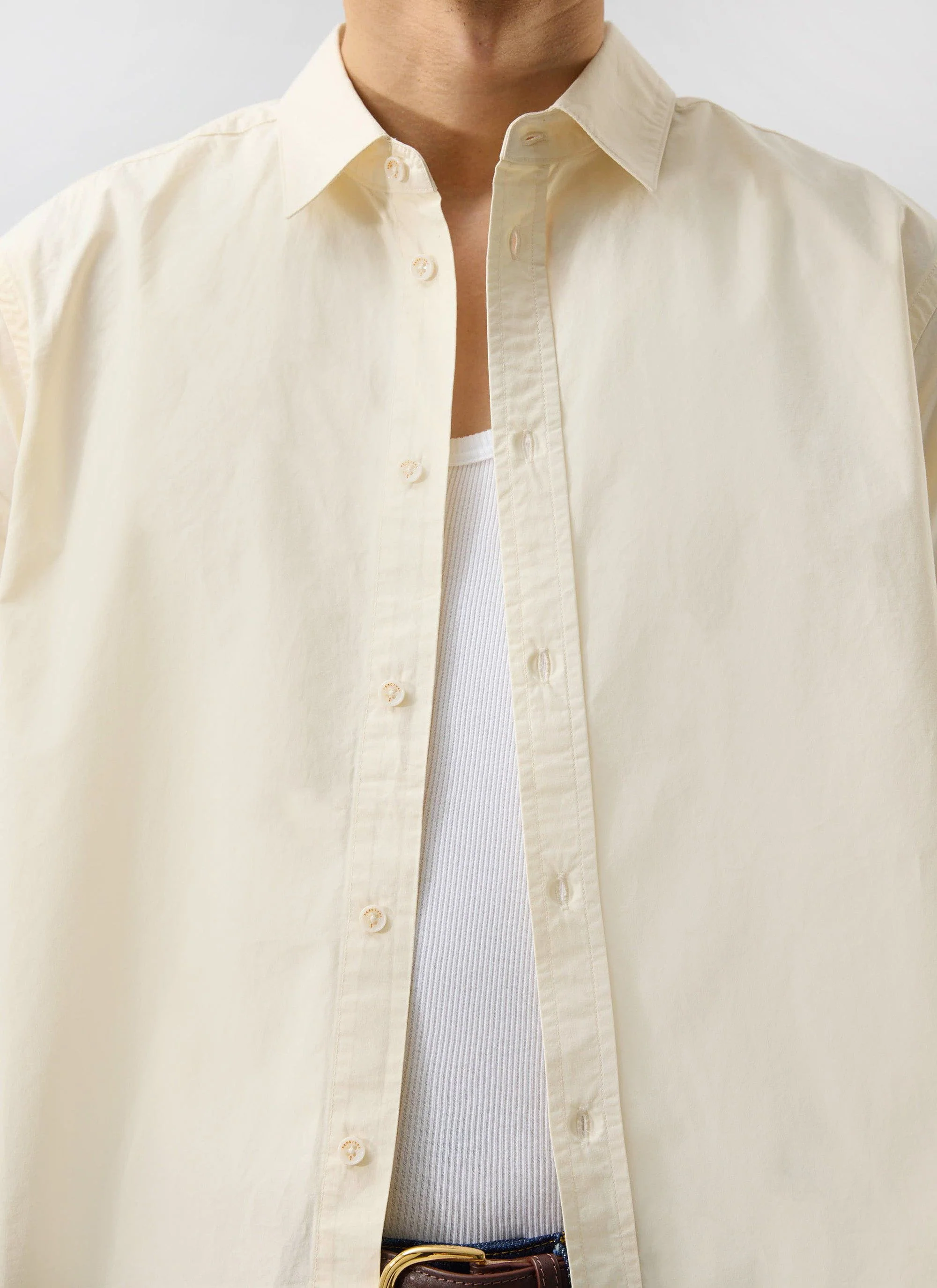 4672-boxy-cropped-clerk-shirt-cream-4.webp Boxy Cropped Clerk Shirt | Cream