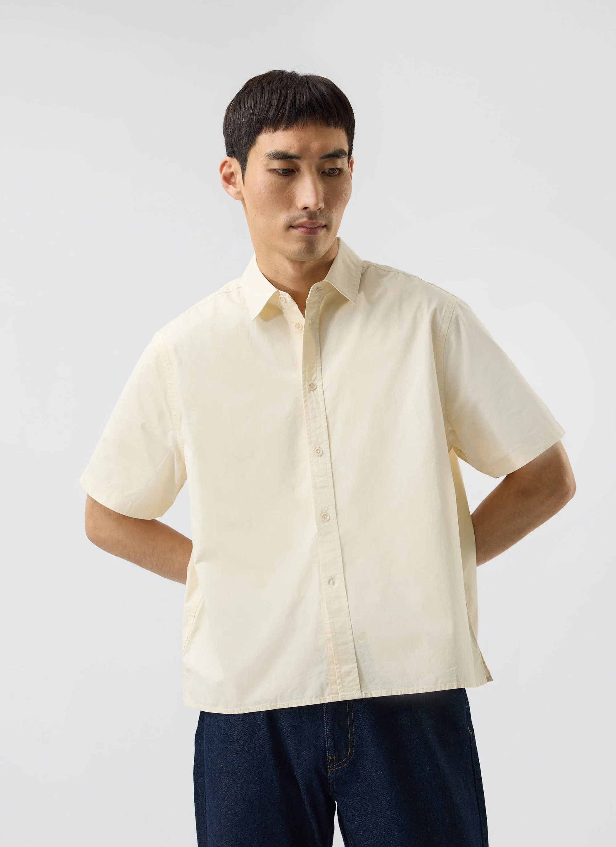 4672-boxy-cropped-clerk-shirt-cream-5.webp Boxy Cropped Clerk Shirt | Cream