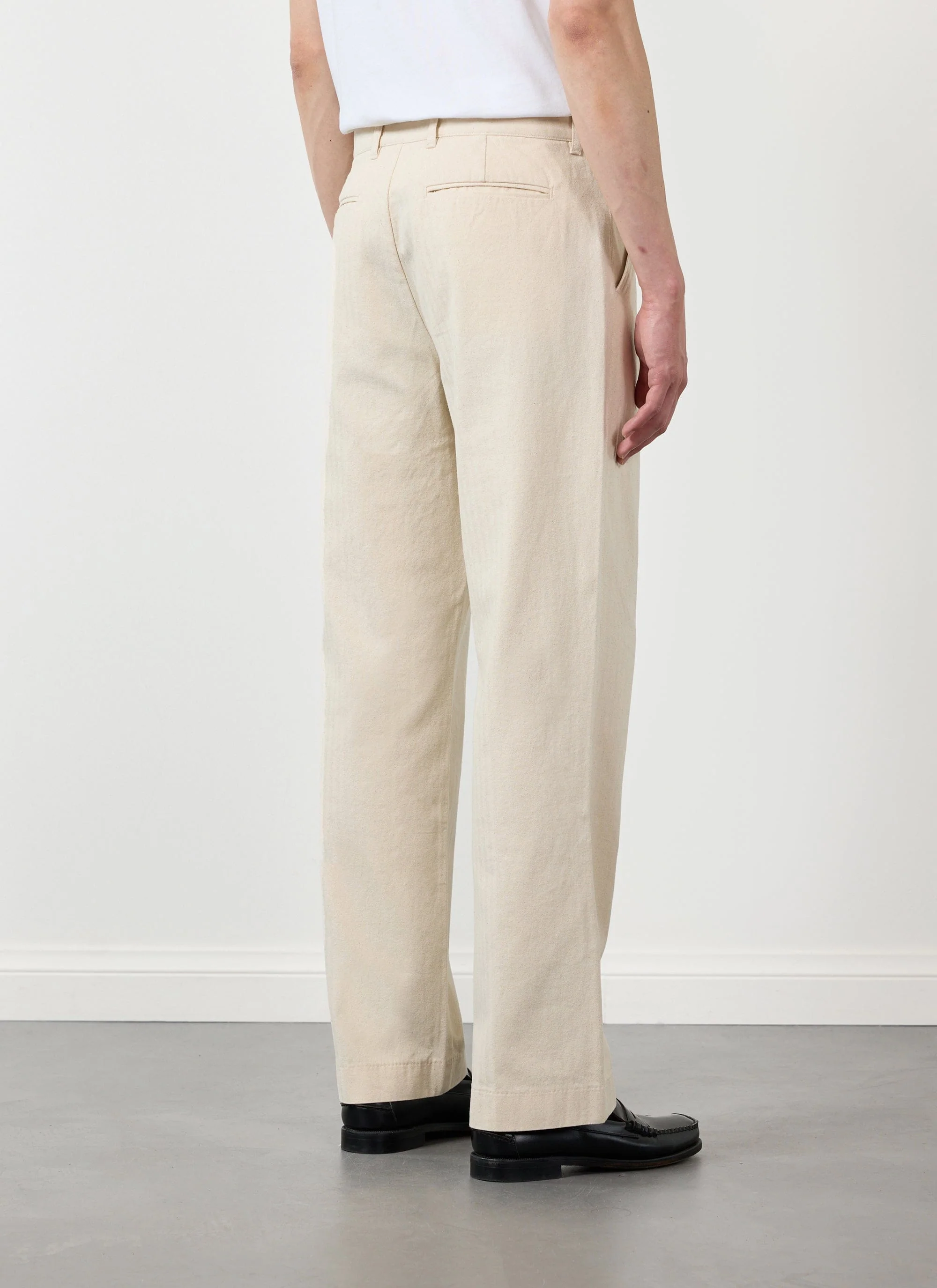 4792-program-pleated-trousers-cotton-cream-6.webp Program Pleated Trousers | Cotton | Cream