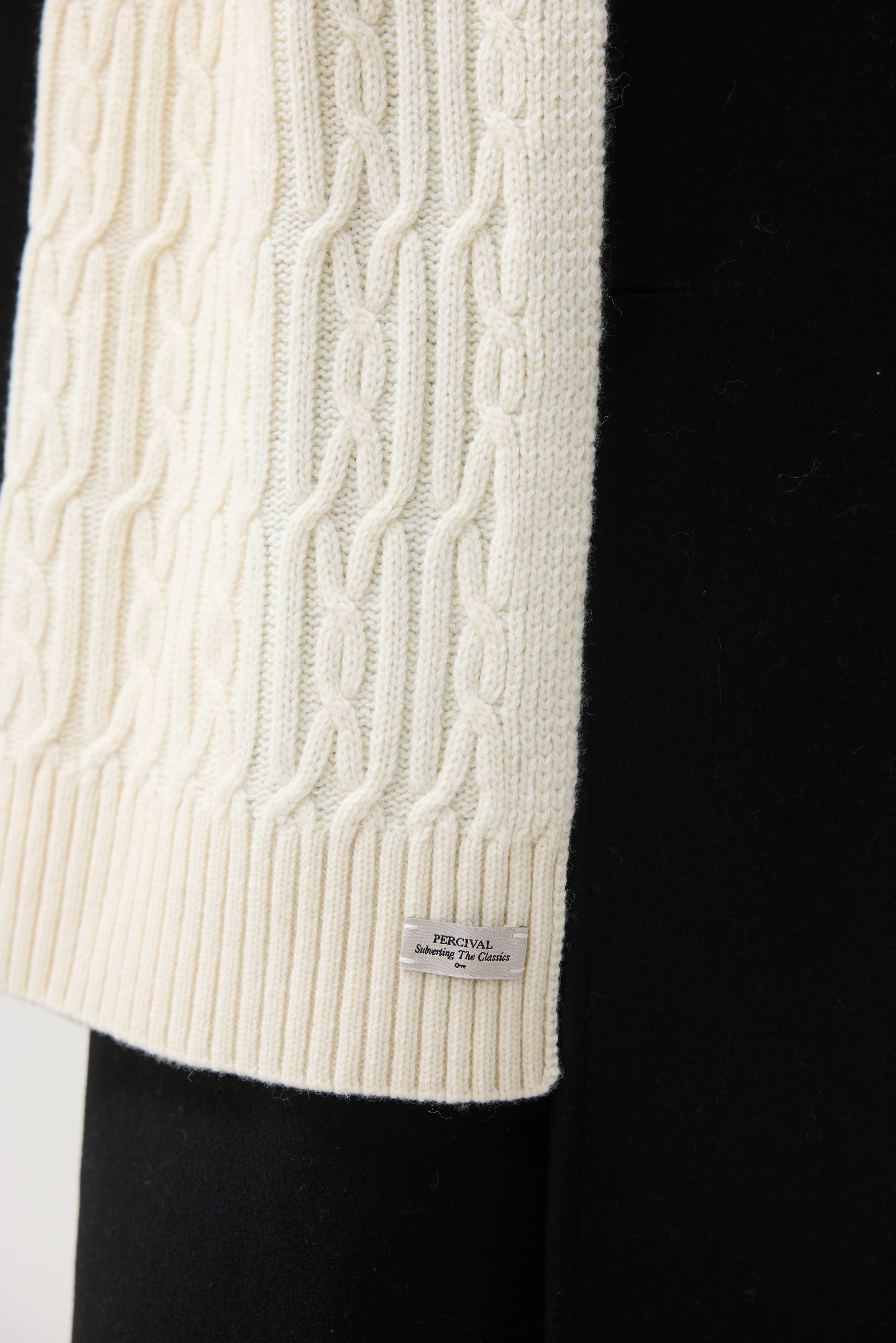 Melville Cable Knited Scarf | Wool | Cream