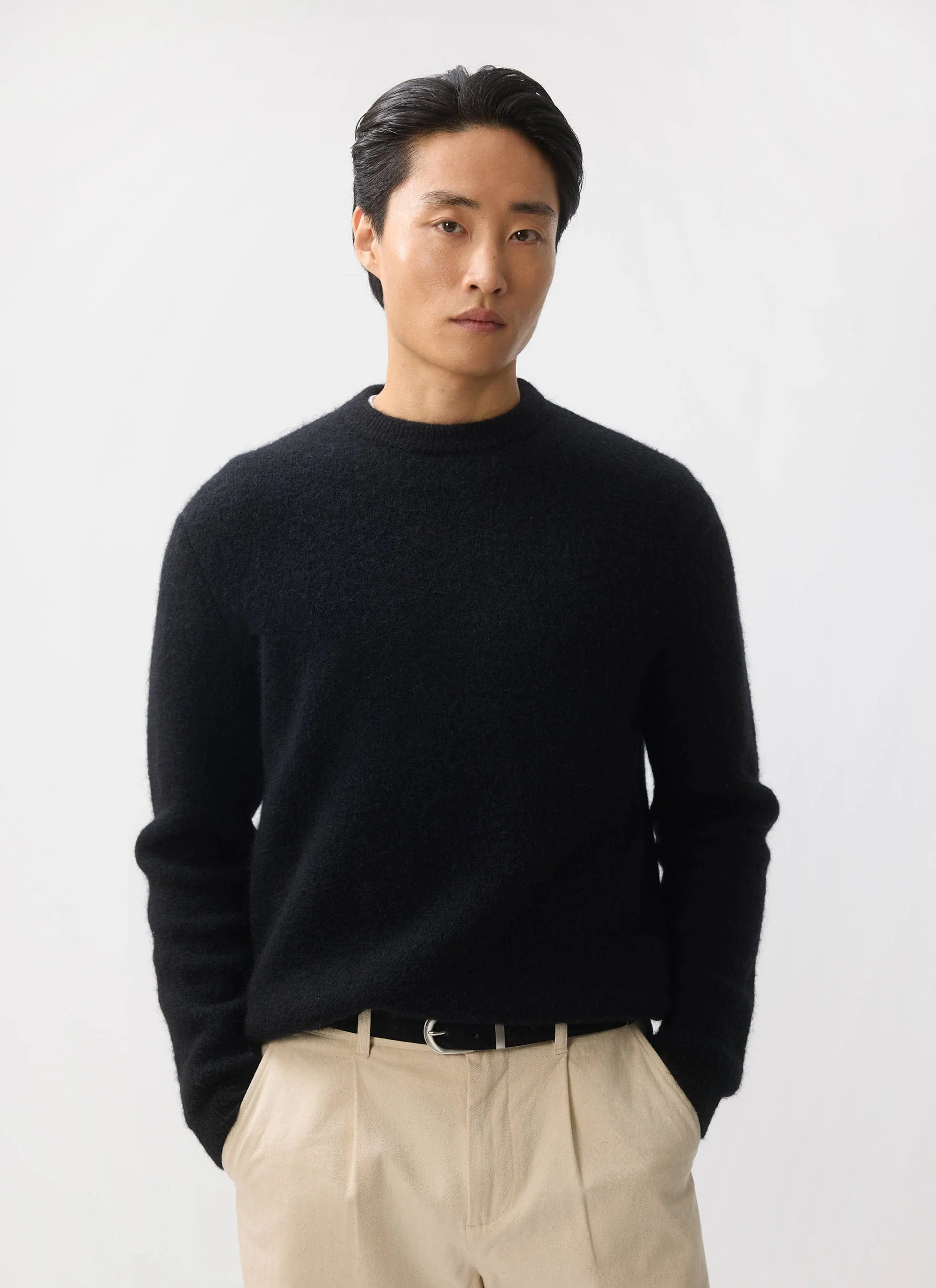 4922-white-glove-boxy-crew-neck-jumper-mohair-black-1.webp White Glove Boxy Crew Neck Jumper | Mohair | Black