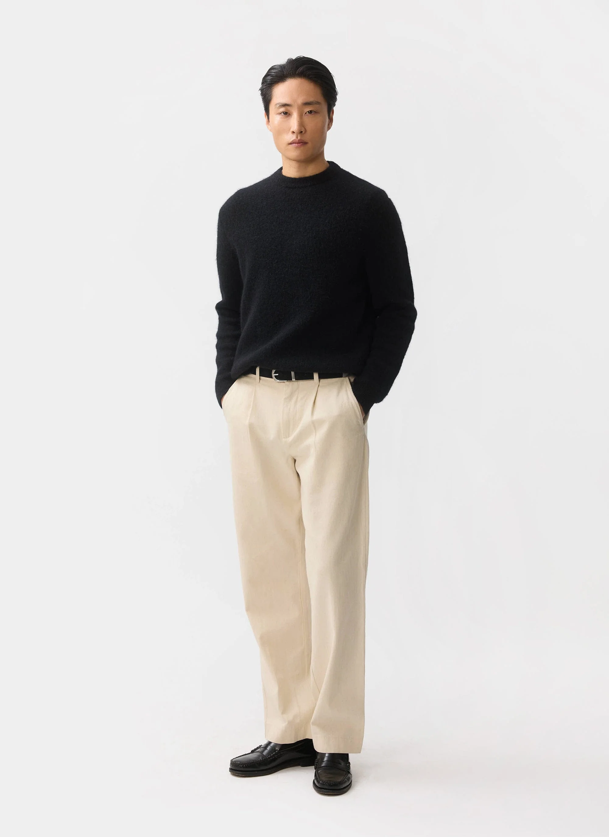 4922-white-glove-boxy-crew-neck-jumper-mohair-black-2.webp White Glove Boxy Crew Neck Jumper | Mohair | Black