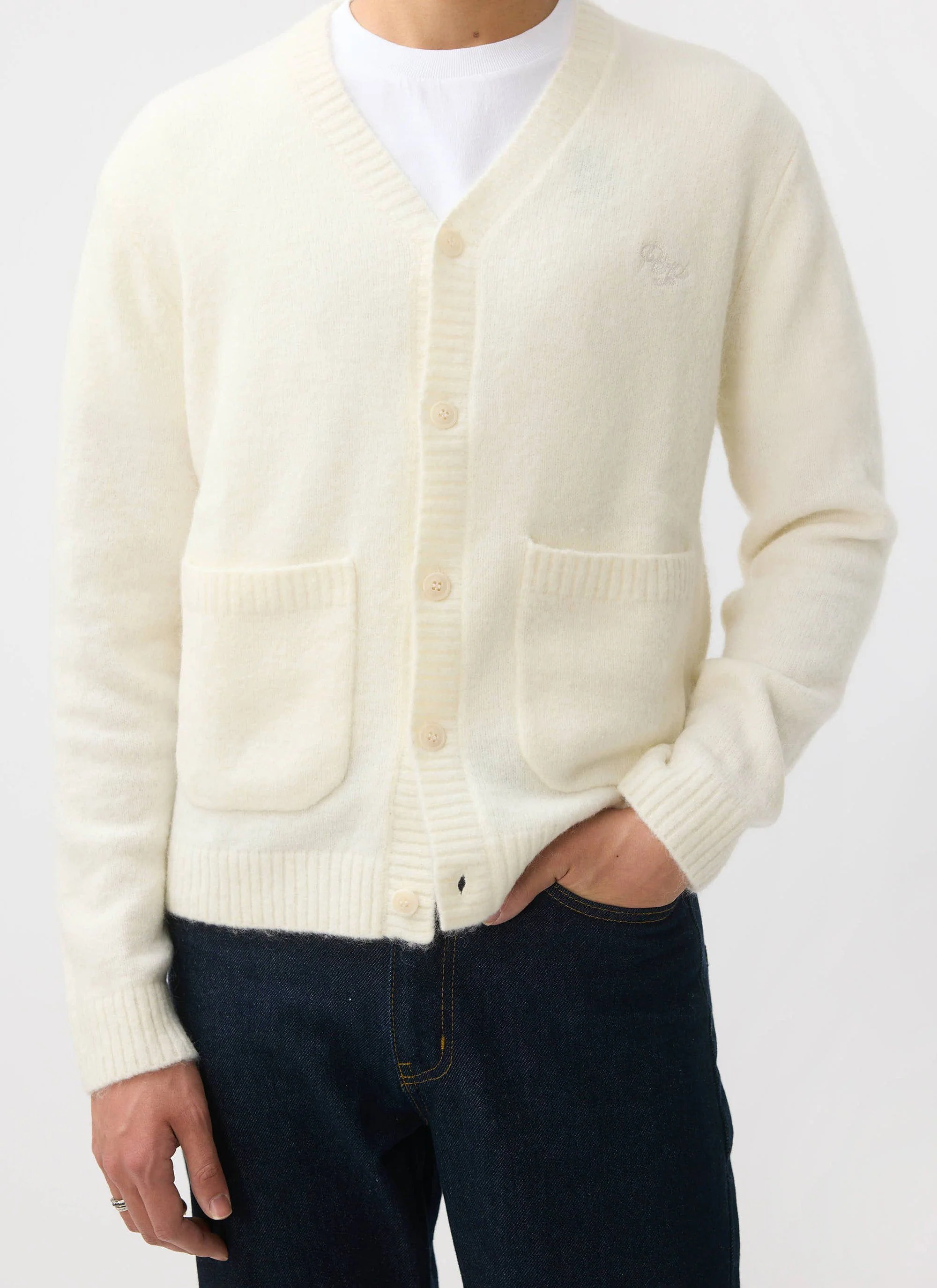 4929-white-glove-cardigan-mohair-cream-5.webp White Glove Cardigan | Mohair | Cream
