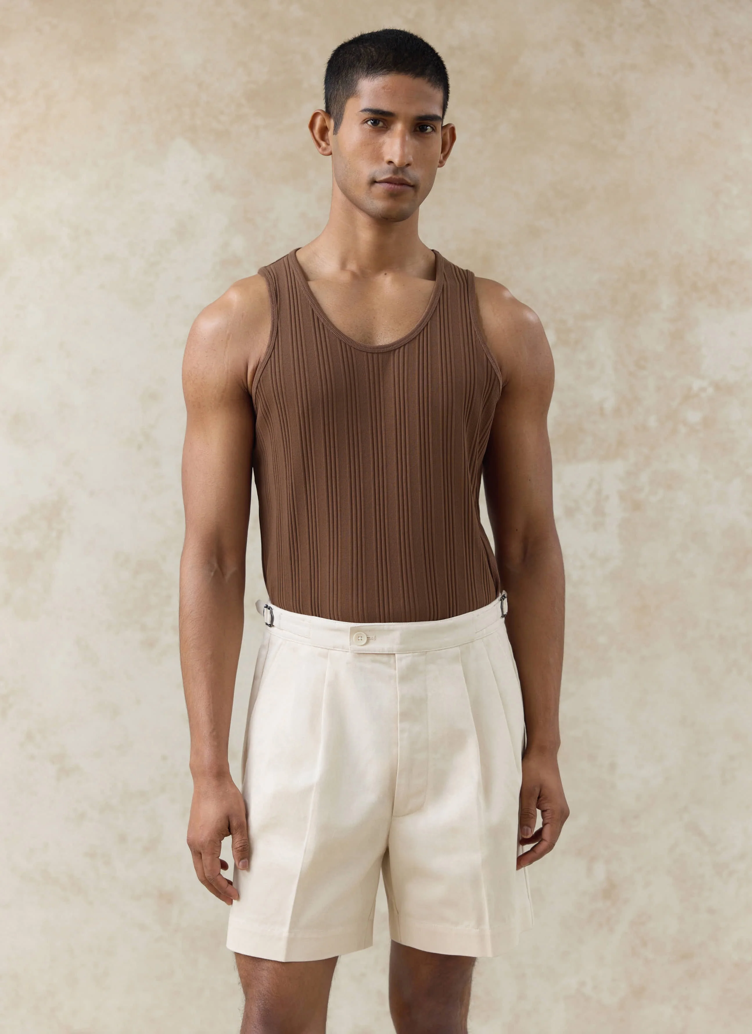 511-leon-ribbed-vest-cotton-brown-3.webp Leon Ribbed Vest | Cotton | Brown