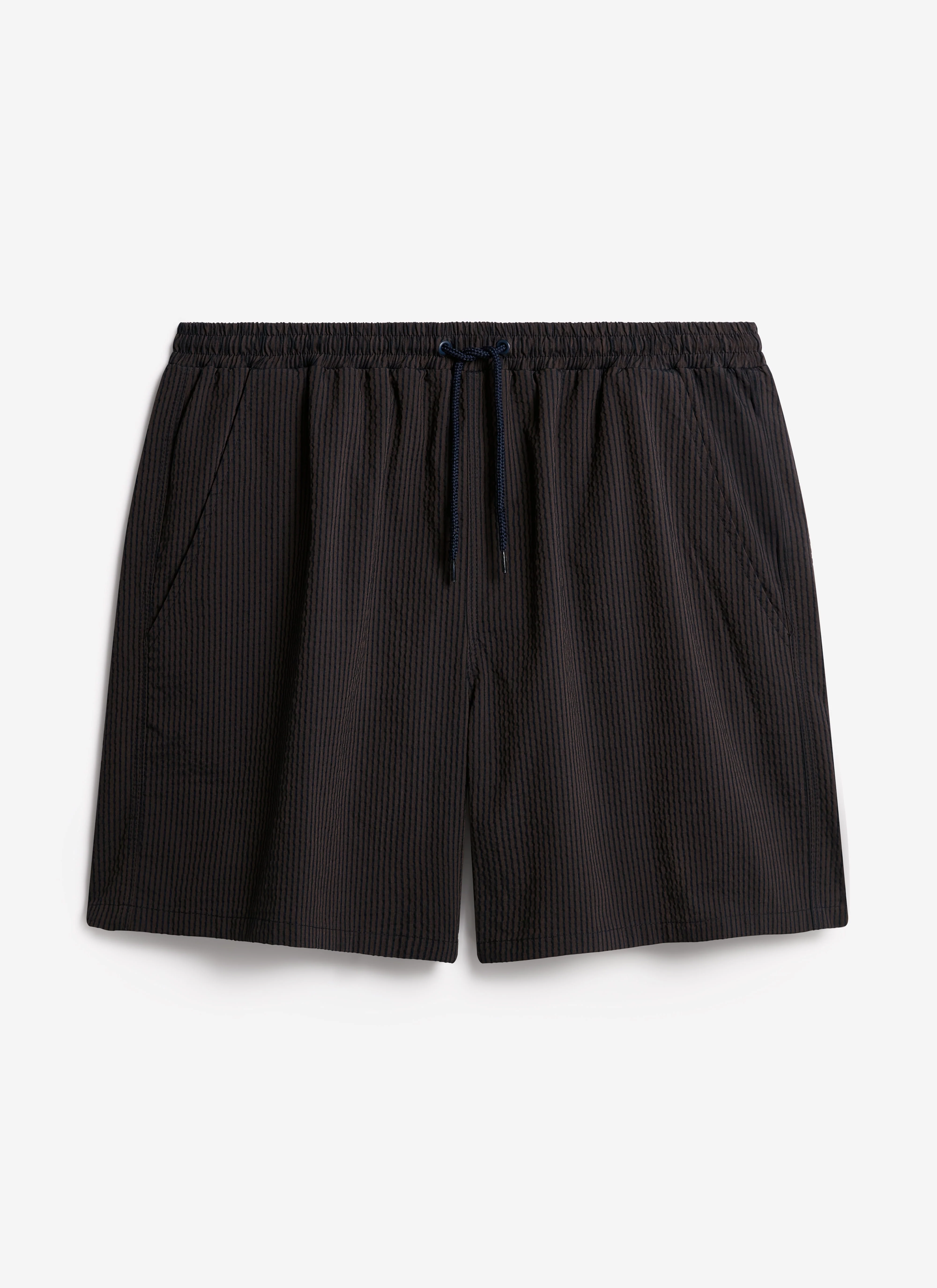 518-rowan-seersucker-swim-shorts-cotton-navy-stripe-6.webp Rowan Seersucker Swim Shorts | Cotton | Navy Stripe