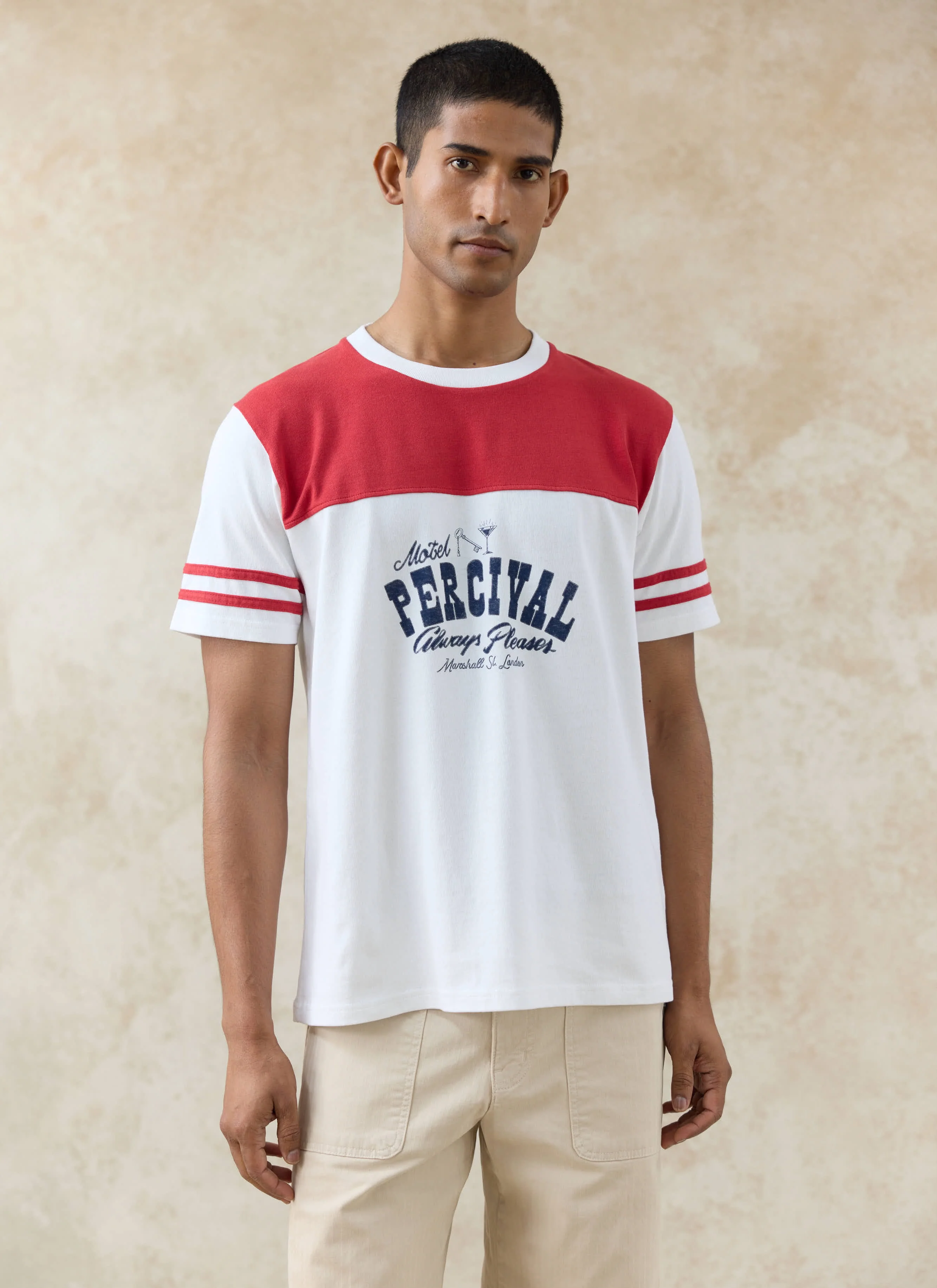 525-motel-percival-t-shirt-organic-cotton-white-and-red-1.webp Motel Percival T Shirt | Organic Cotton | White and Red
