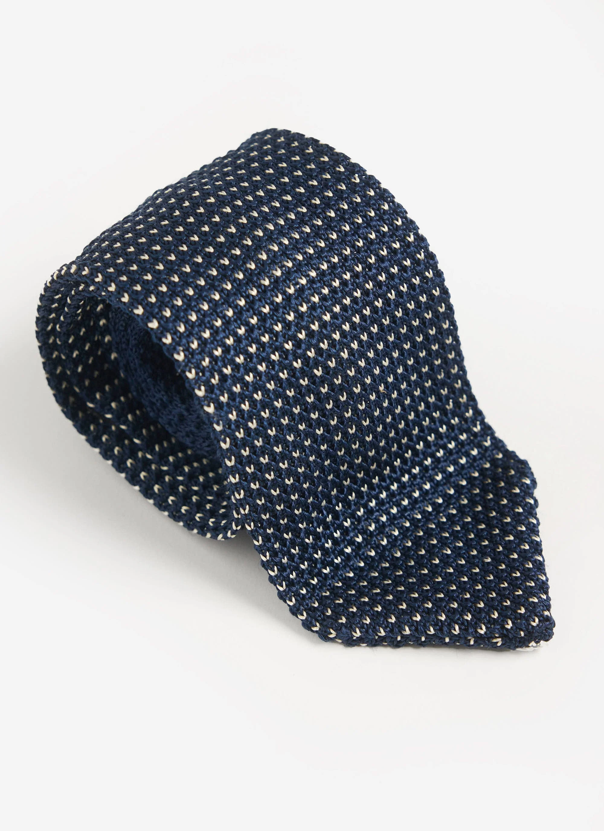 5389-birdseye-silk-tie-blue-2.webp Birdseye Silk Tie | Blue