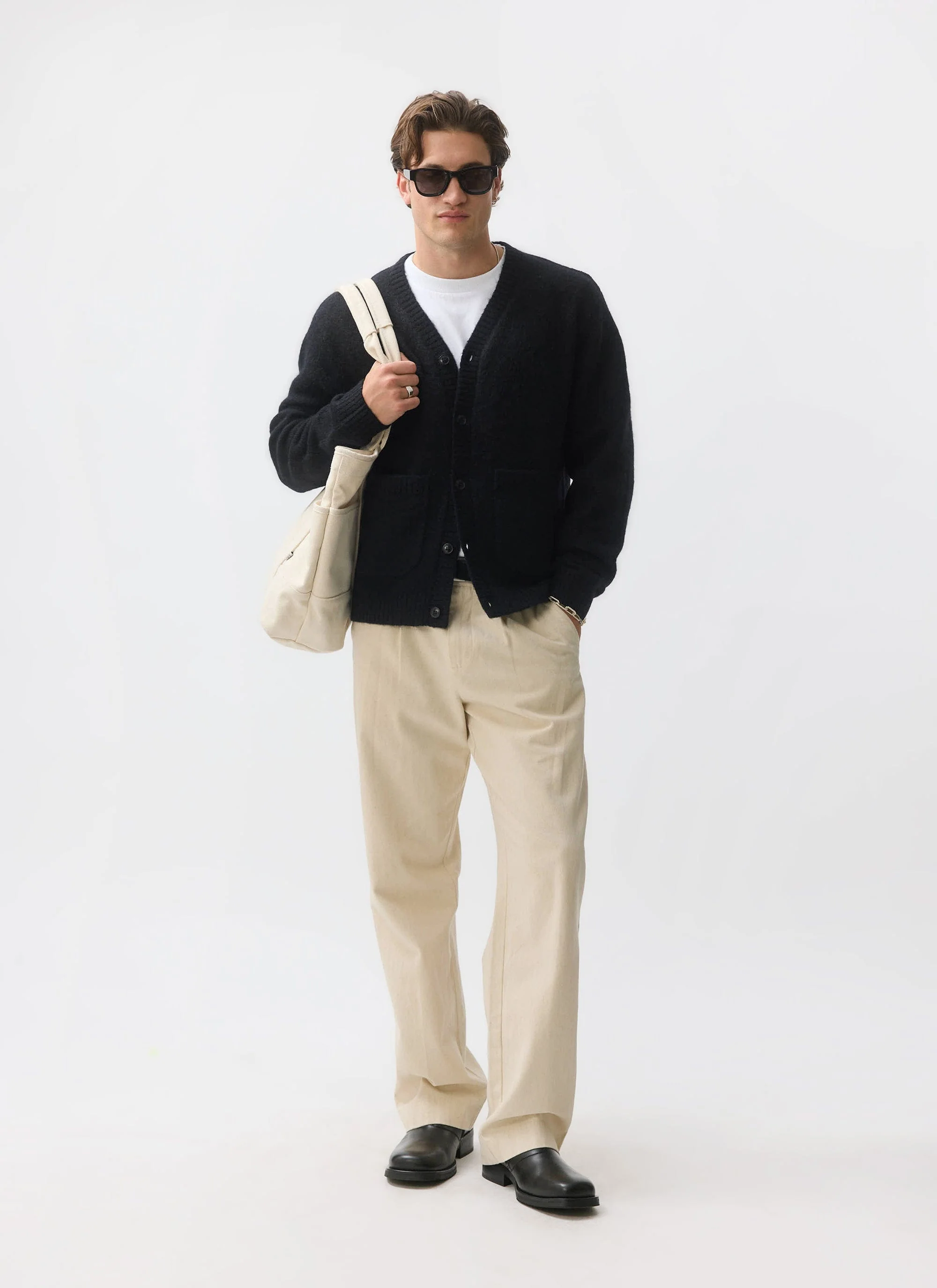White Glove Cardigan | Mohair | Black