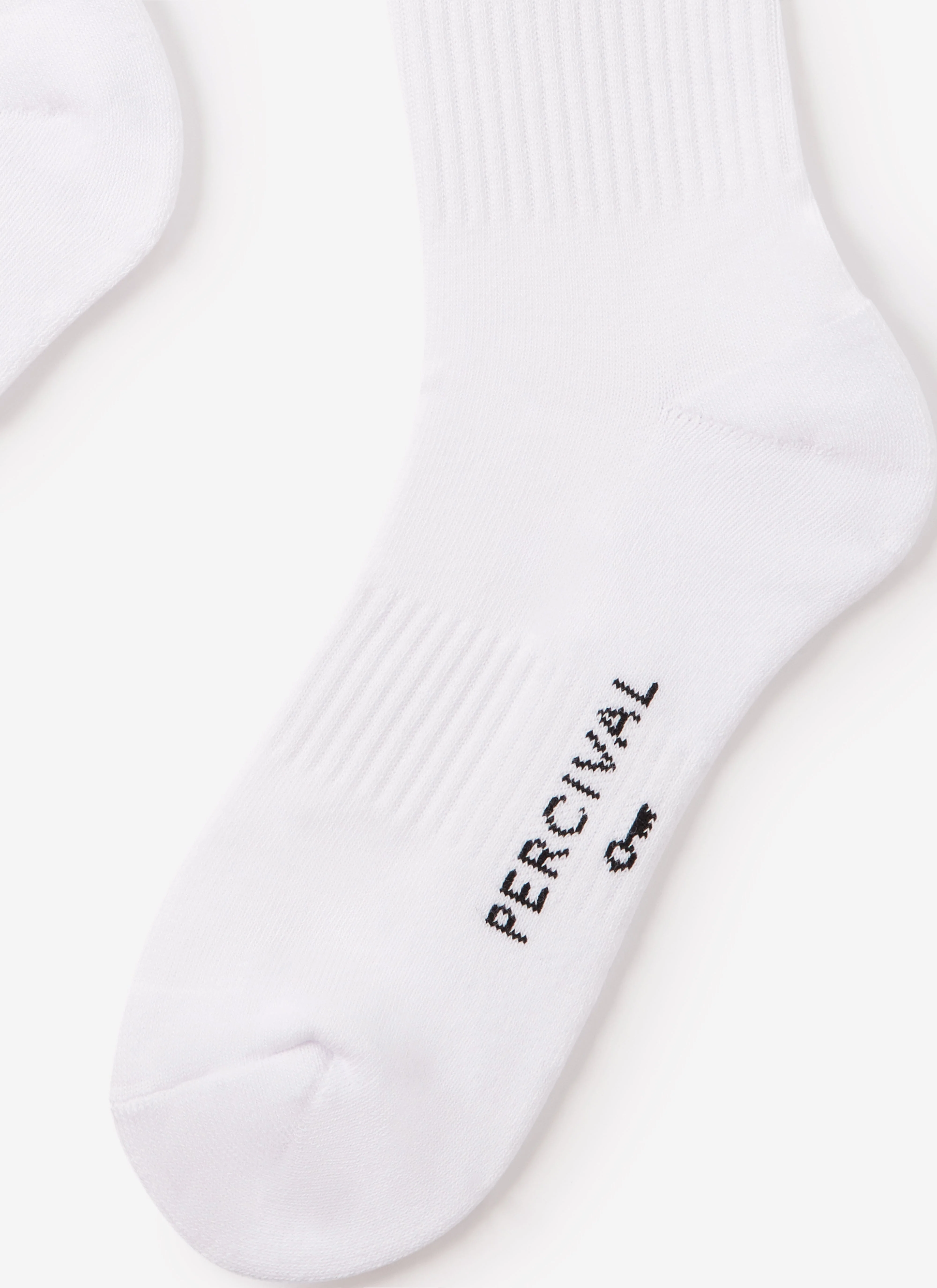 5420-floral-embroidered-socks-white-3.webp Floral Embroidered Socks | White
