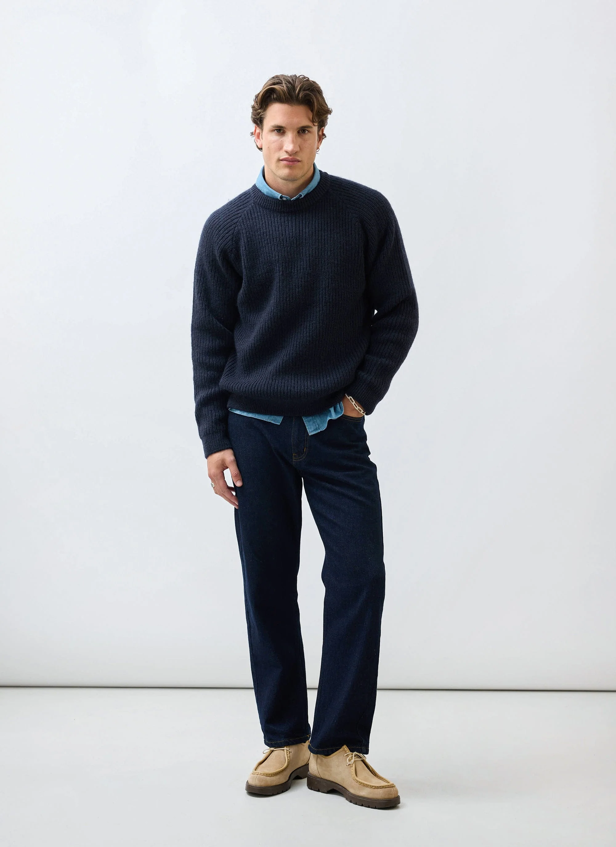 5421-fisherman-raglan-jumper-wool-navy-2.webp Fisherman Raglan Jumper | Wool | Navy