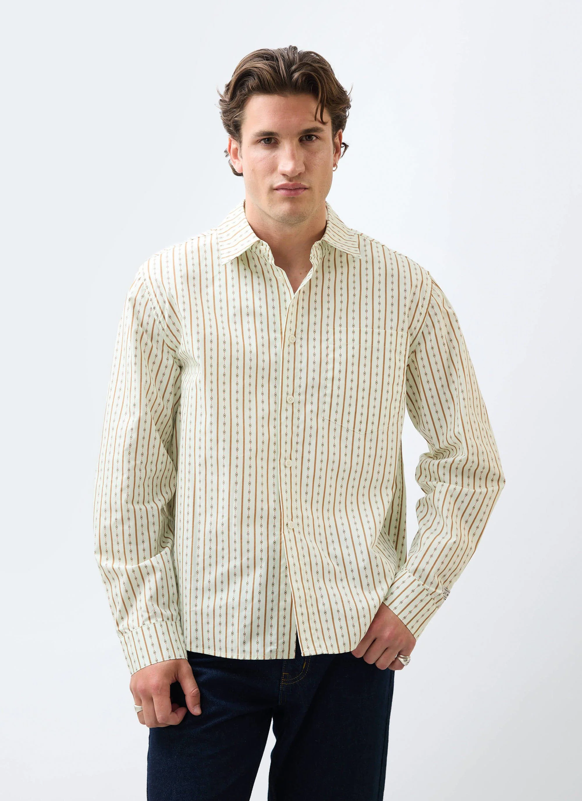 5442-binding-oversized-pearce-shirt-cotton-cream-5.webp Binding Oversized Pearce Shirt | Cotton | Cream