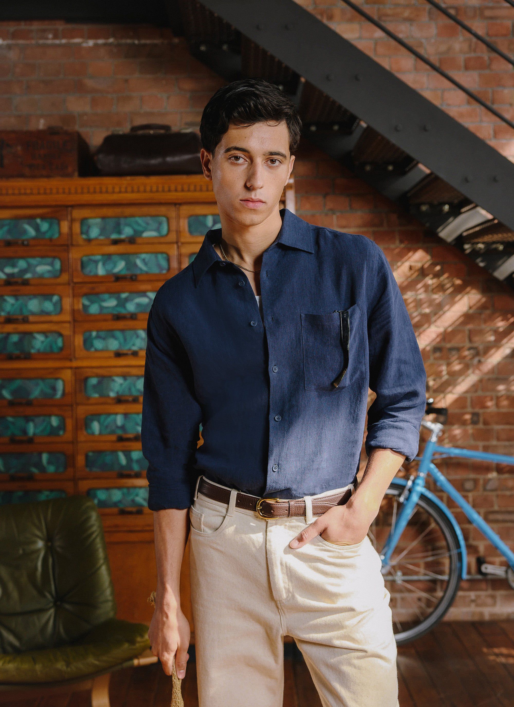 5514-pearce-shirt-linen-navy-5.jpg Pearce Shirt | Linen | Navy
