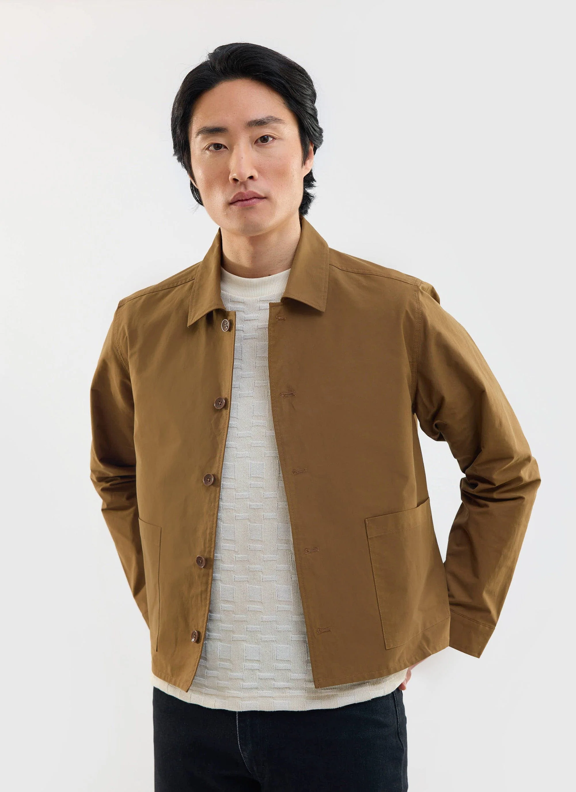 5564-boxy-cropped-pocket-overshirt-brown-3.webp Boxy Cropped Pocket Overshirt | Brown