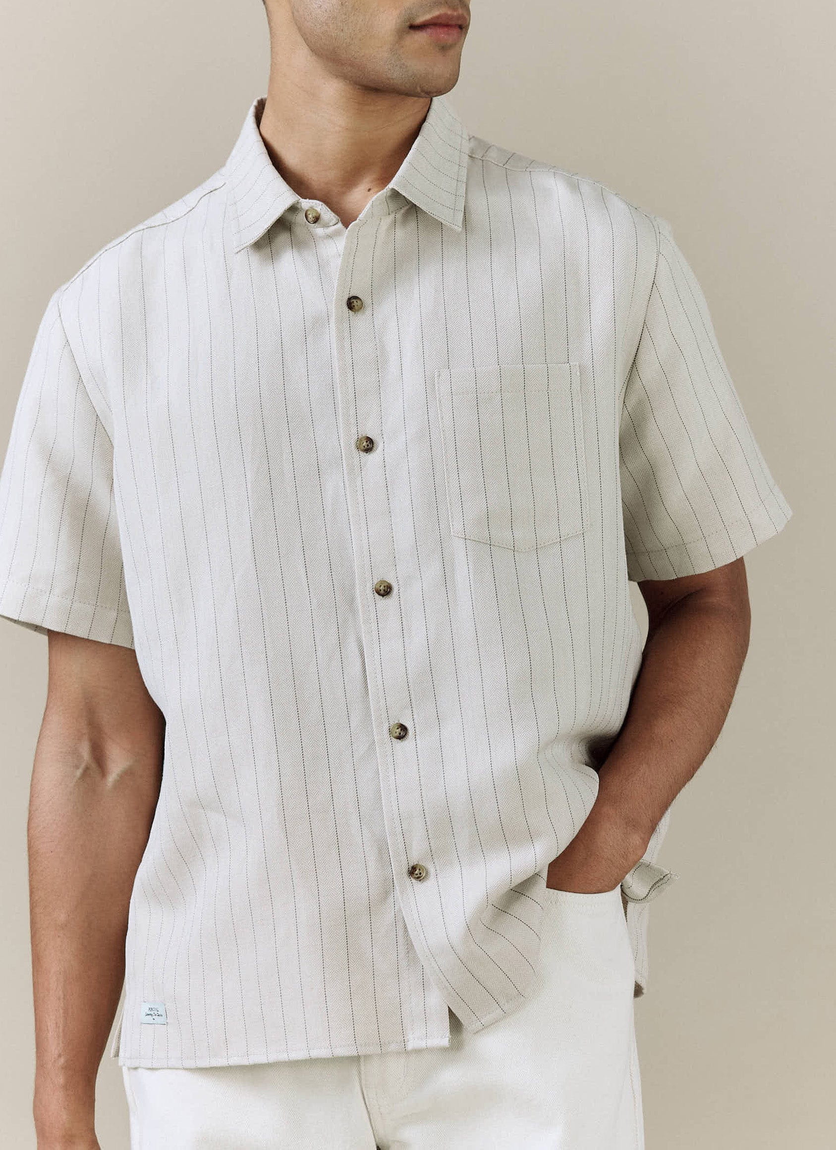 560-striped-boxy-shirt-linen-blend-cream-5.jpg Striped Boxy Shirt | Linen Blend | Cream