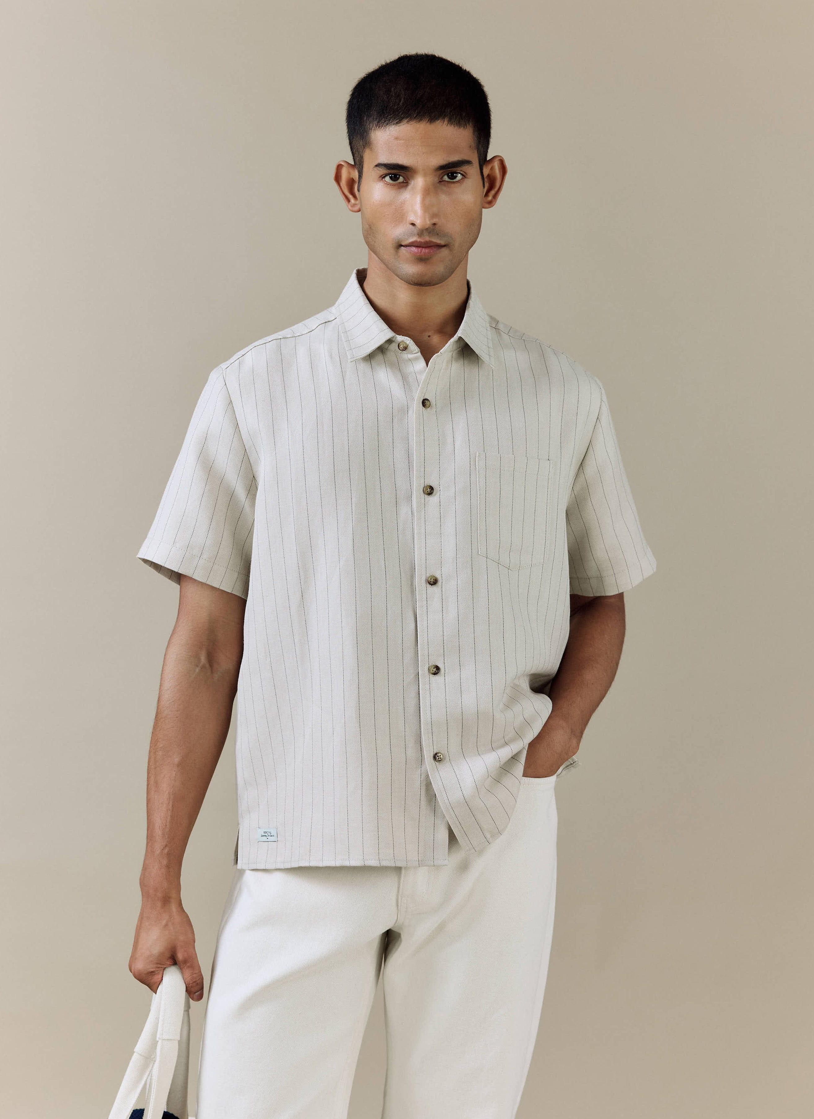 560-striped-boxy-shirt-linen-blend-cream-6.jpg Striped Boxy Shirt | Linen Blend | Cream