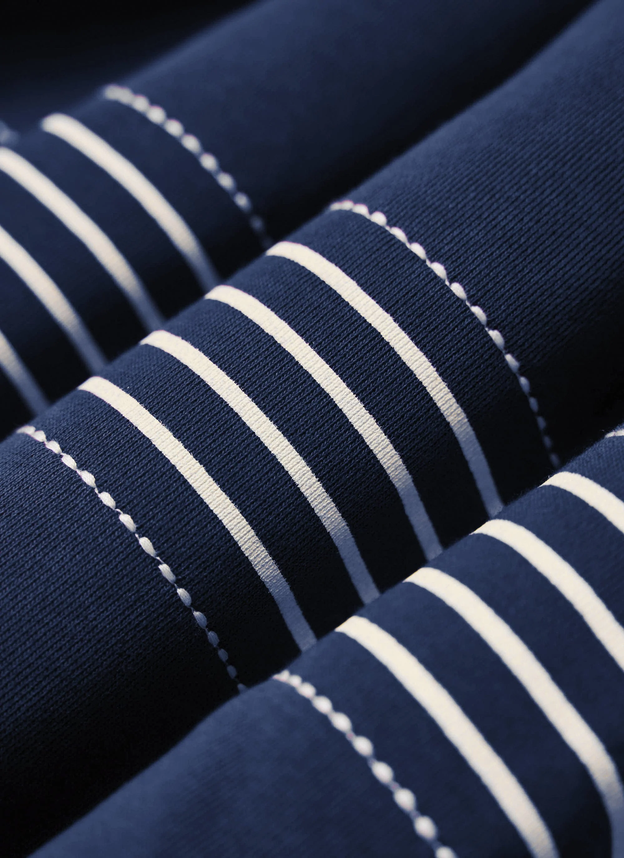 5613-editor-striped-rugby-polo-shirt-cotton-navy-7.webp Editor Striped Rugby Polo Shirt | Cotton | Navy