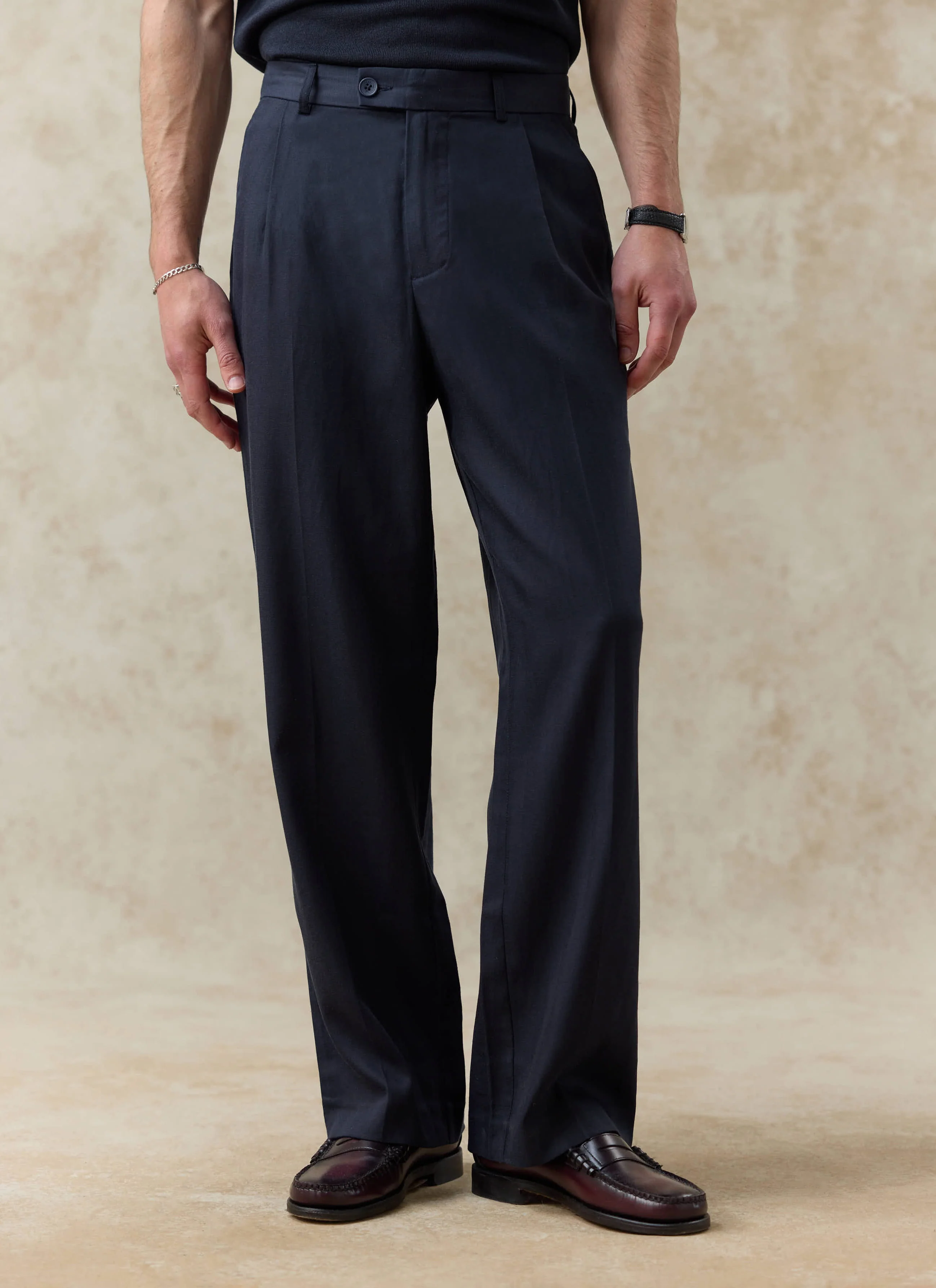 Pleated Leg Trousers | Lyocell | Navy