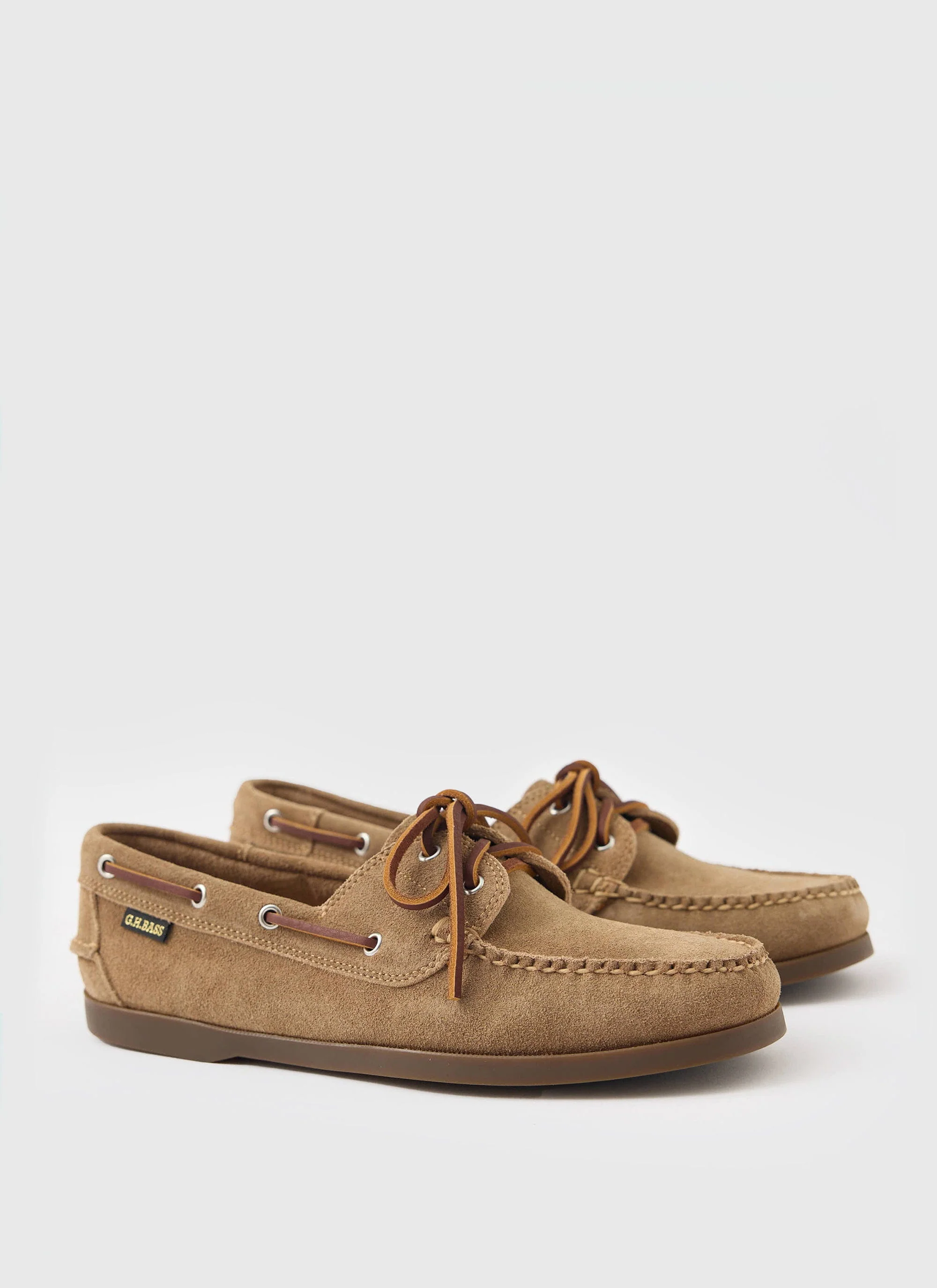 5686-g.h.bass-jetty-ii-boater-2-eye-earth-suede-1.webp G.H.Bass | Jetty II Boater 2 Eye | Earth Suede