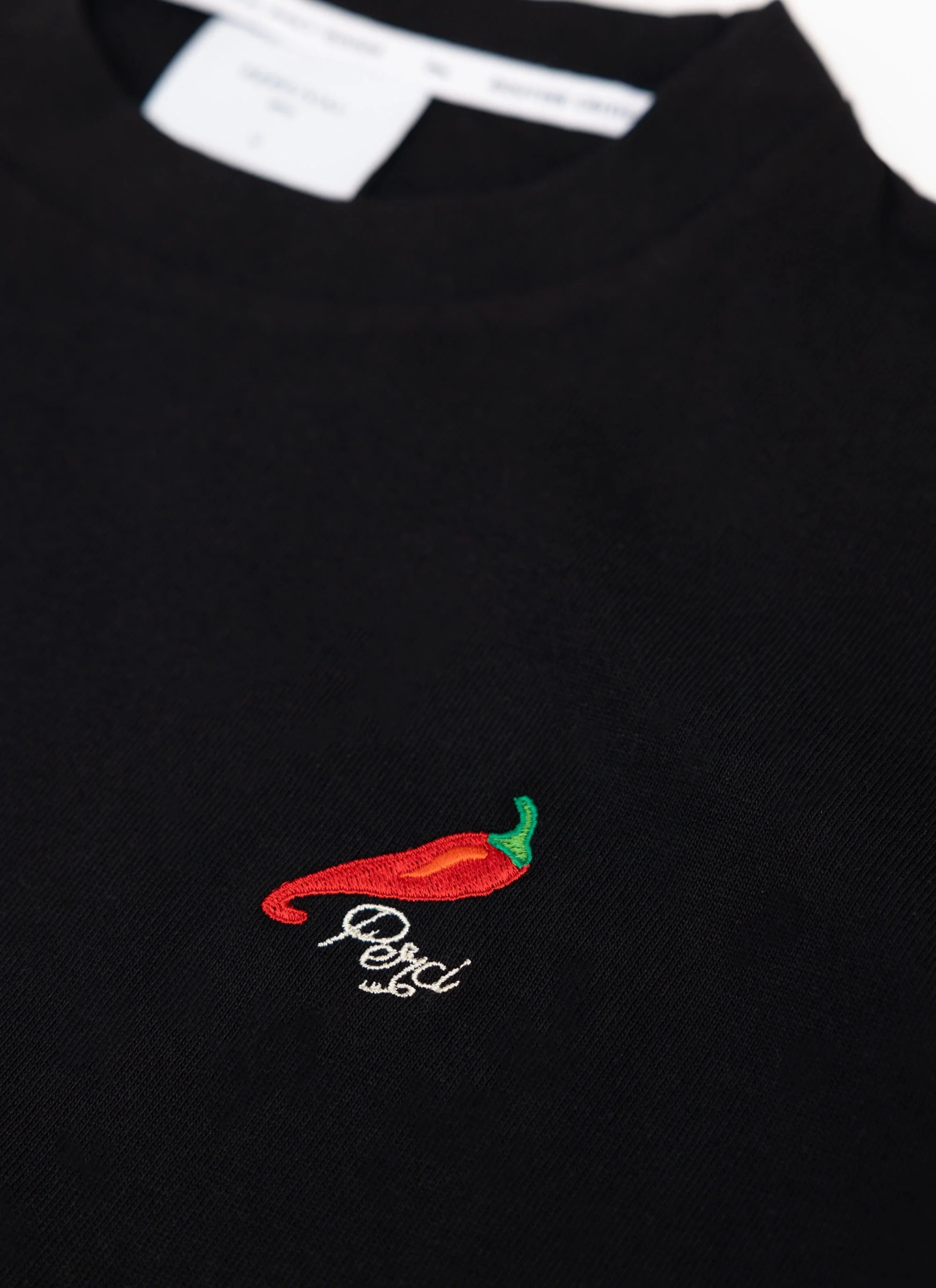 5707-loyalty-t-shirt-chilli-black-2.webp Loyalty T Shirt | Chilli | Black