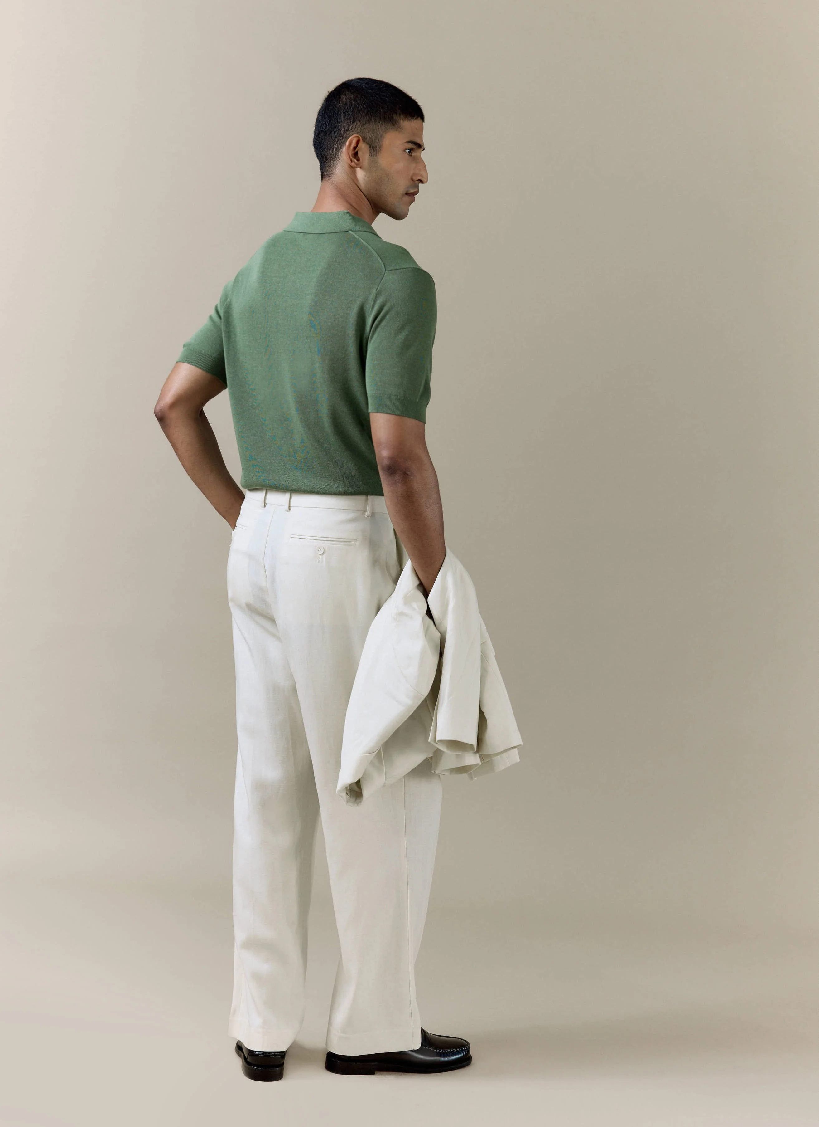 580-laurence-knitted-polo-linen-lyocell-blend-forest-3.webp Laurence Knitted Polo | Linen Lyocell Blend | Forest