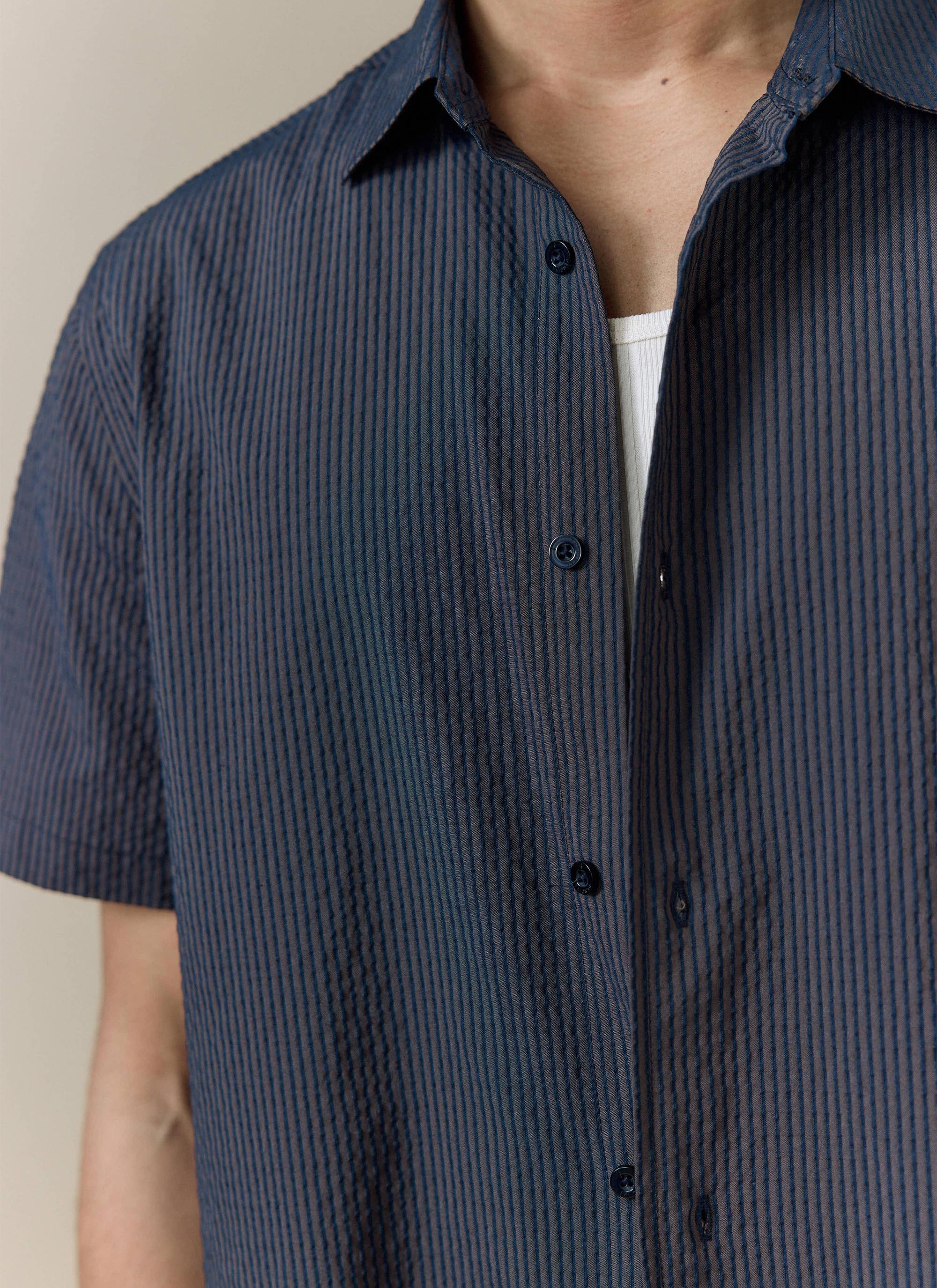 601-rowan-seersucker-boxy-shirt-cotton-navy-stripe-6.jpg Rowan Seersucker Boxy Shirt | Cotton | Navy Stripe