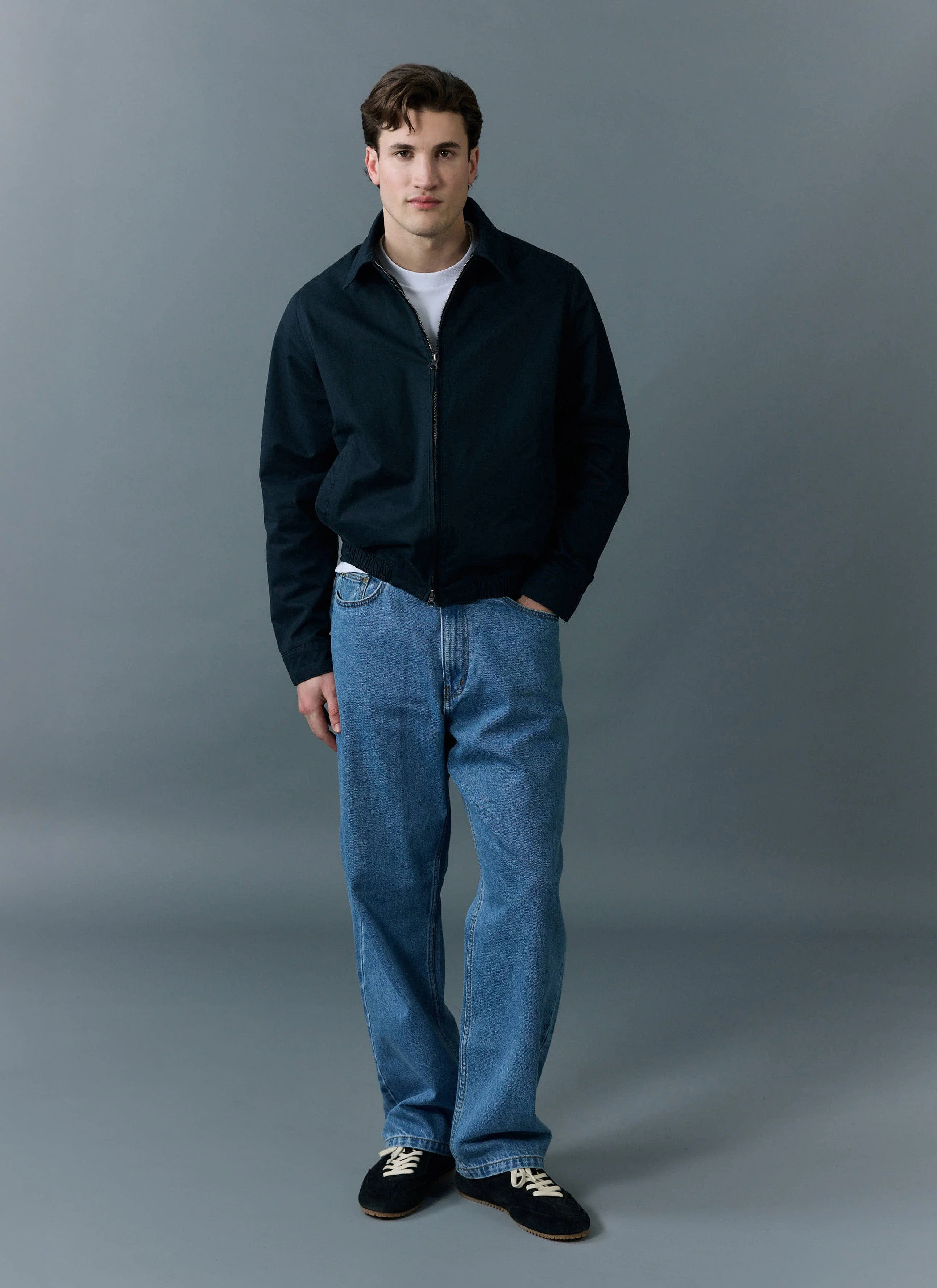 668-relaxed-leg-denim-jeans-cotton-light-wash-blue-3.webp Relaxed Leg Denim Jeans | Cotton | Light Wash Blue