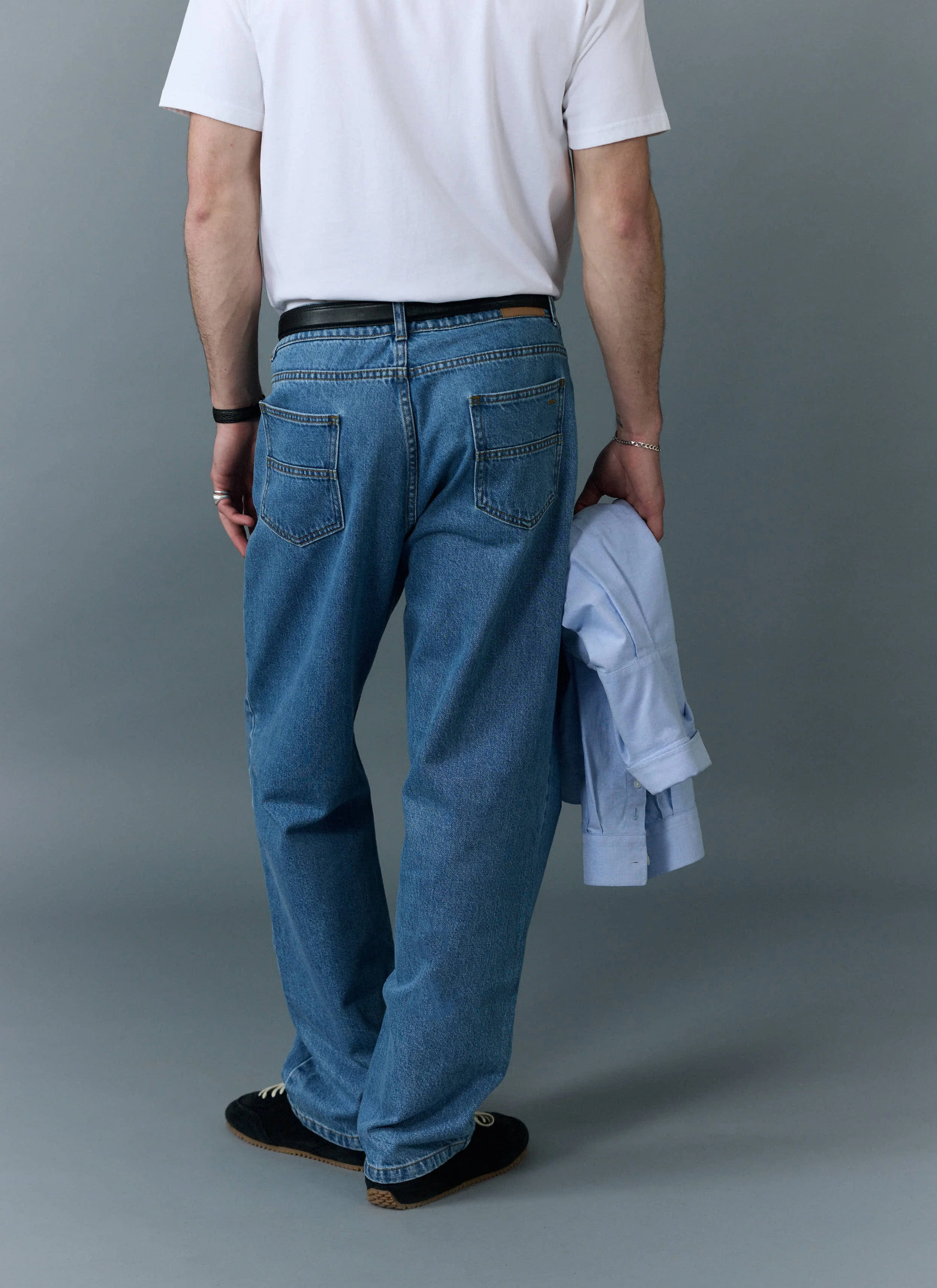 668-relaxed-leg-denim-jeans-cotton-light-wash-blue-5.webp Relaxed Leg Denim Jeans | Cotton | Light Wash Blue