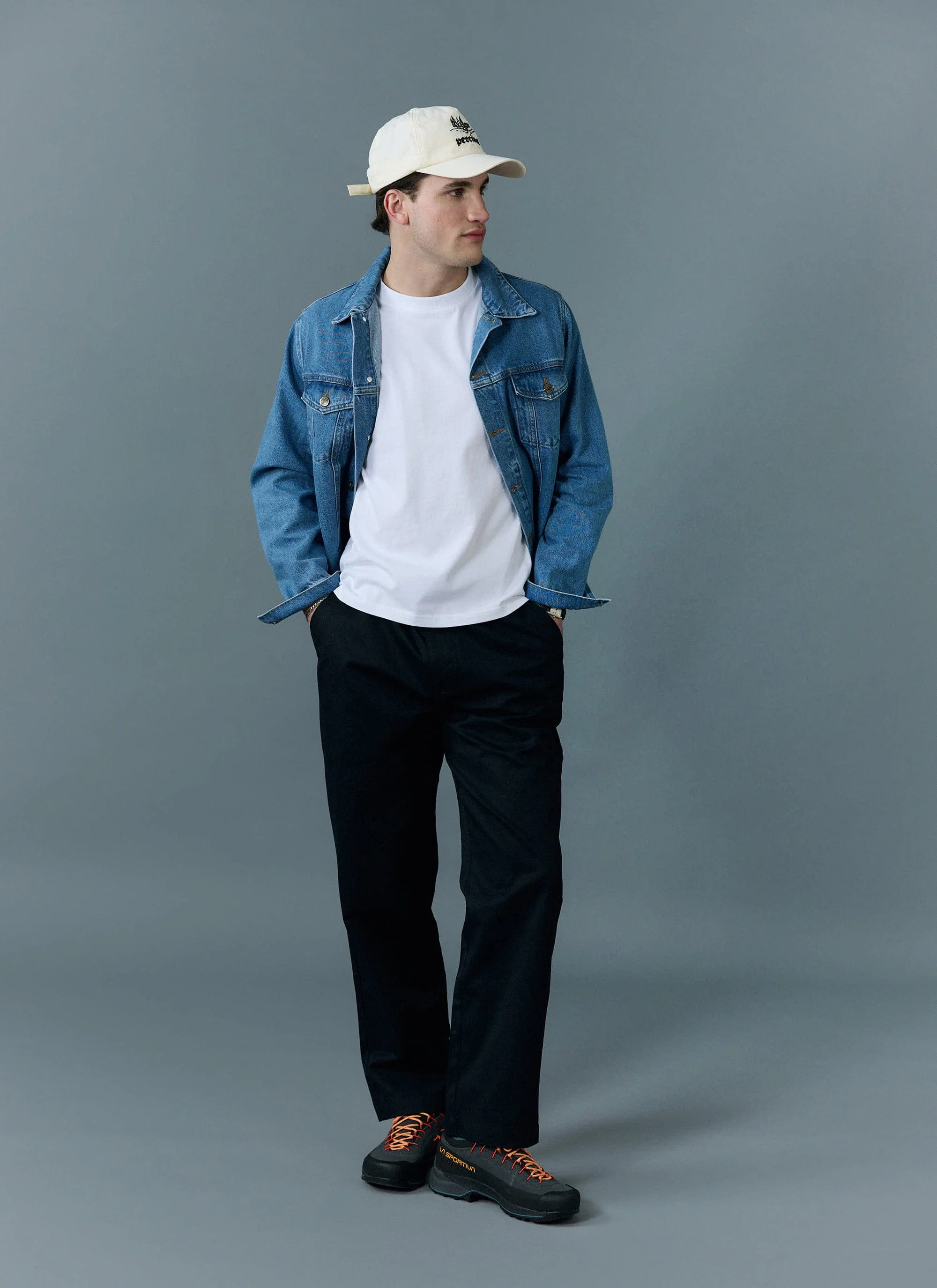 701-western-trucker-jacket-denim-light-wash-blue-8.webp Western Trucker Jacket | Denim | Light Wash Blue