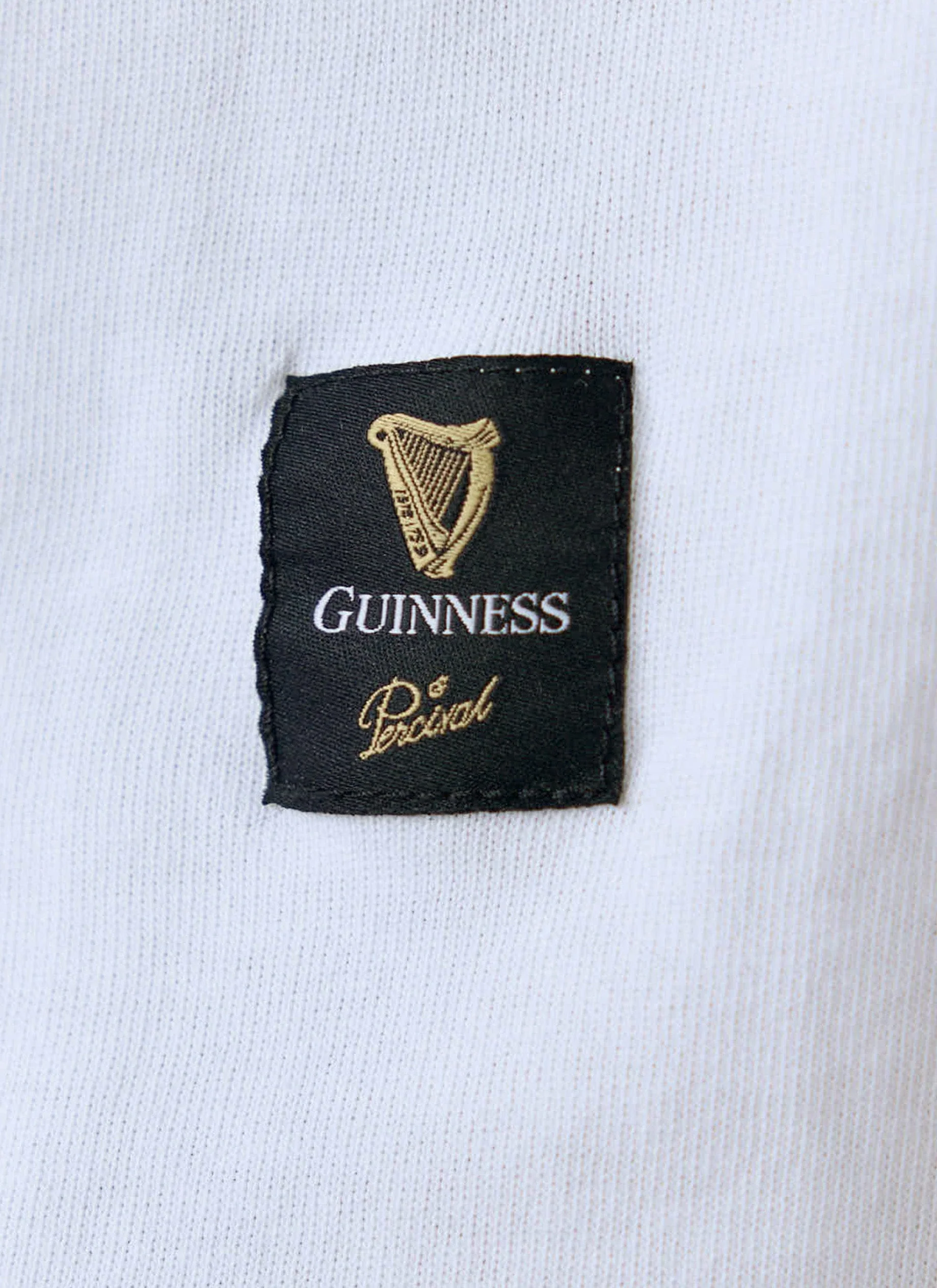 750-soloist-cat-oversized-t-shirt-guinness-x-percival-white-7.webp Soloist Cat Oversized T Shirt | Guinness x Percival | White