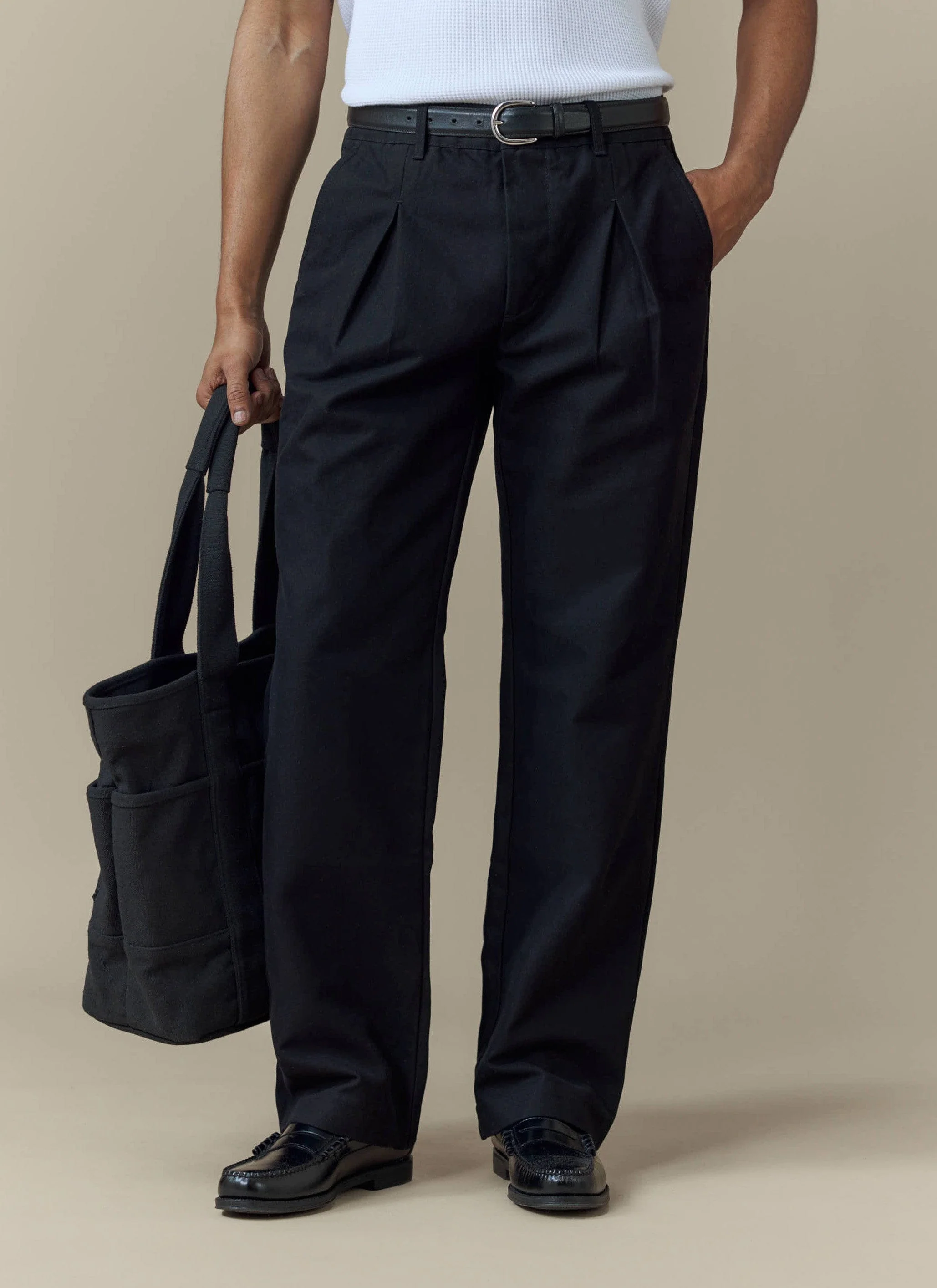 791-seb-inverted-pleat-trousers-cotton-black-1.webp Seb Inverted Pleat Trousers | Cotton | Black