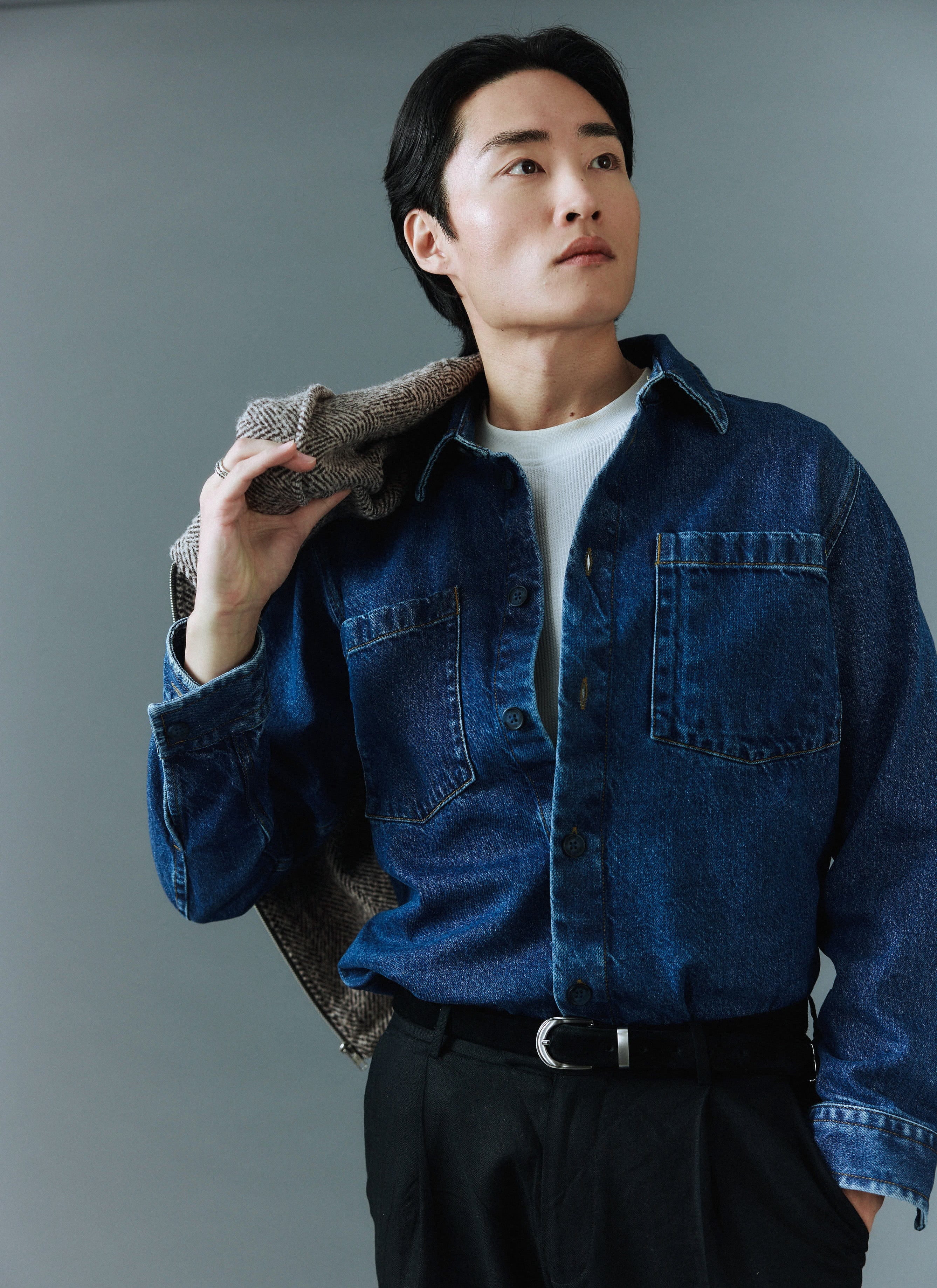 879-denim-heavyweight-overshirt-cotton-mid-wash-blue-1.jpg Denim Heavyweight Overshirt | Cotton | Mid Wash Blue