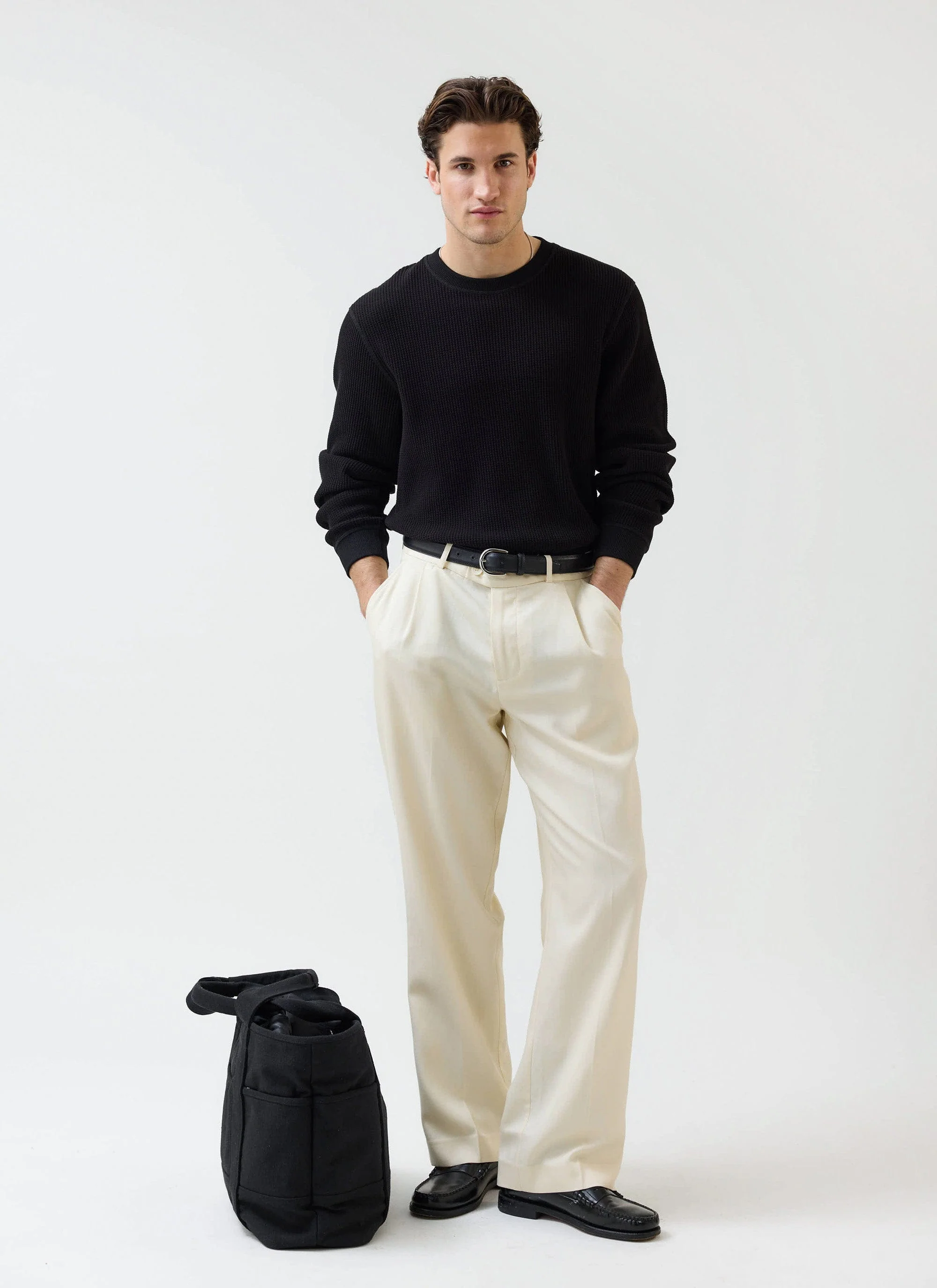 977-waffle-long-sleeve-t-shirt-cotton-black-5.webp Waffle Long Sleeve T Shirt | Cotton | Black