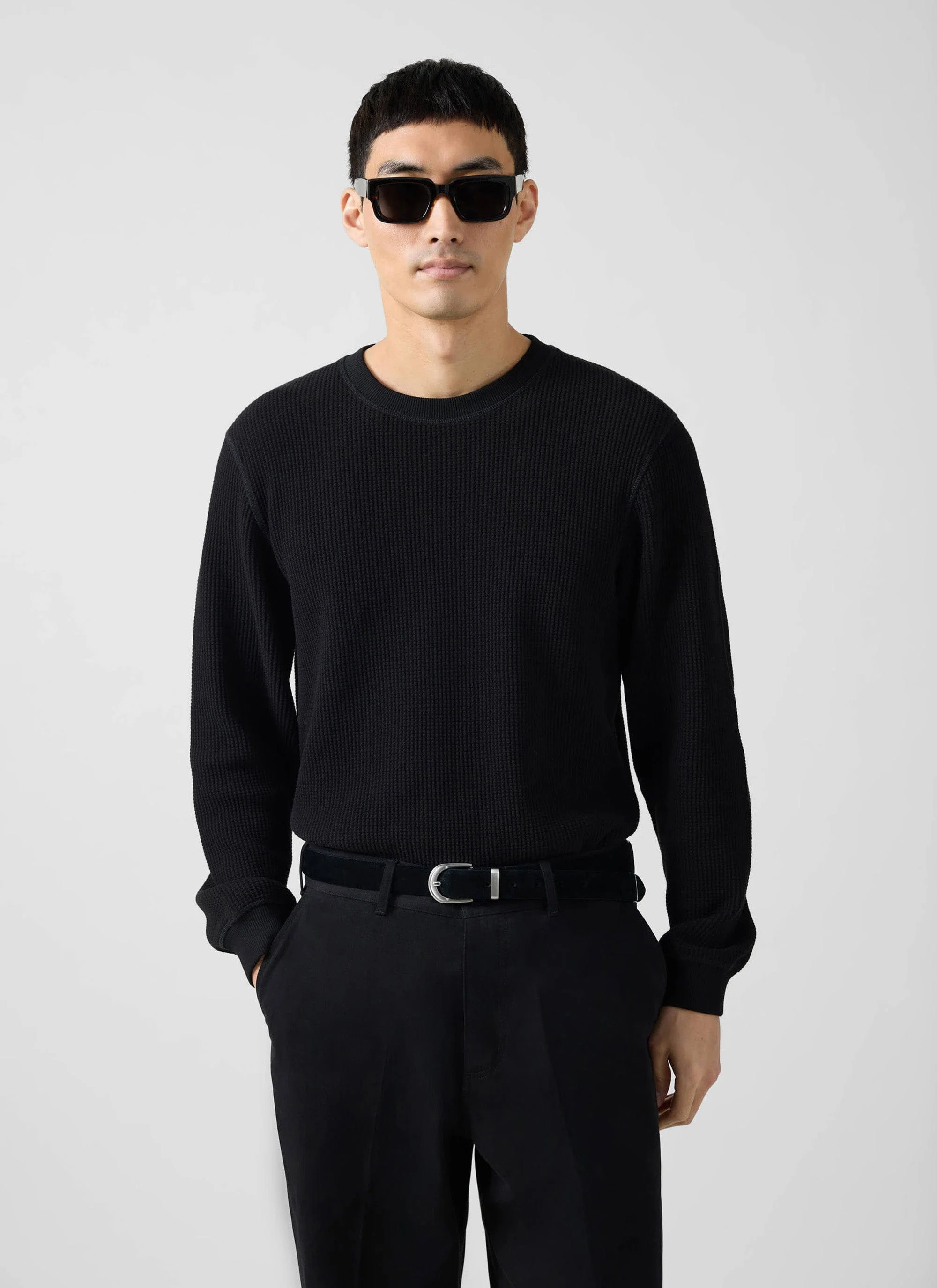 977-waffle-long-sleeve-t-shirt-cotton-black-6.webp Waffle Long Sleeve T Shirt | Cotton | Black
